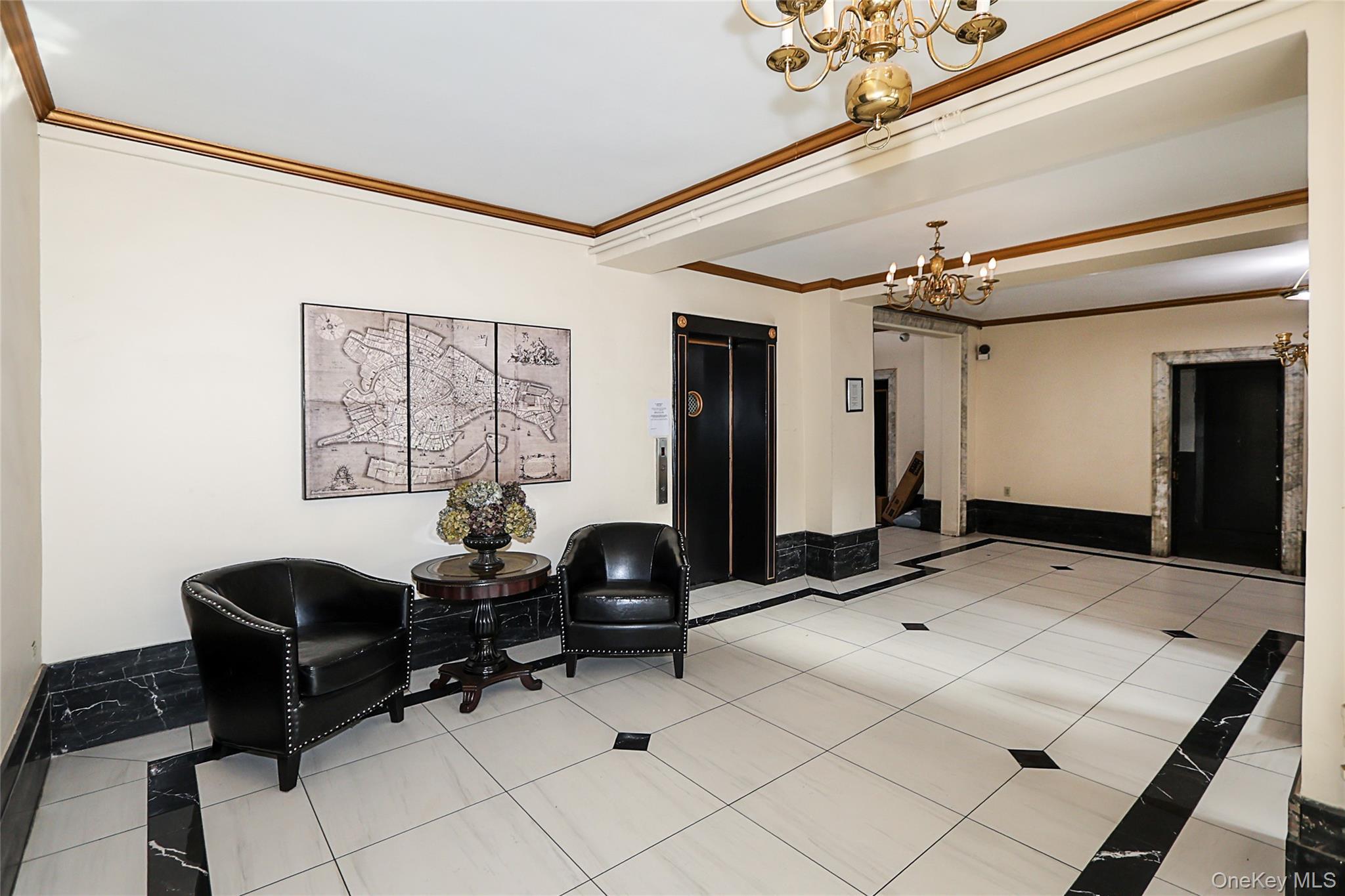 Apartment Metropolitan Avenue  Queens, NY 11418, MLS-1029159-3