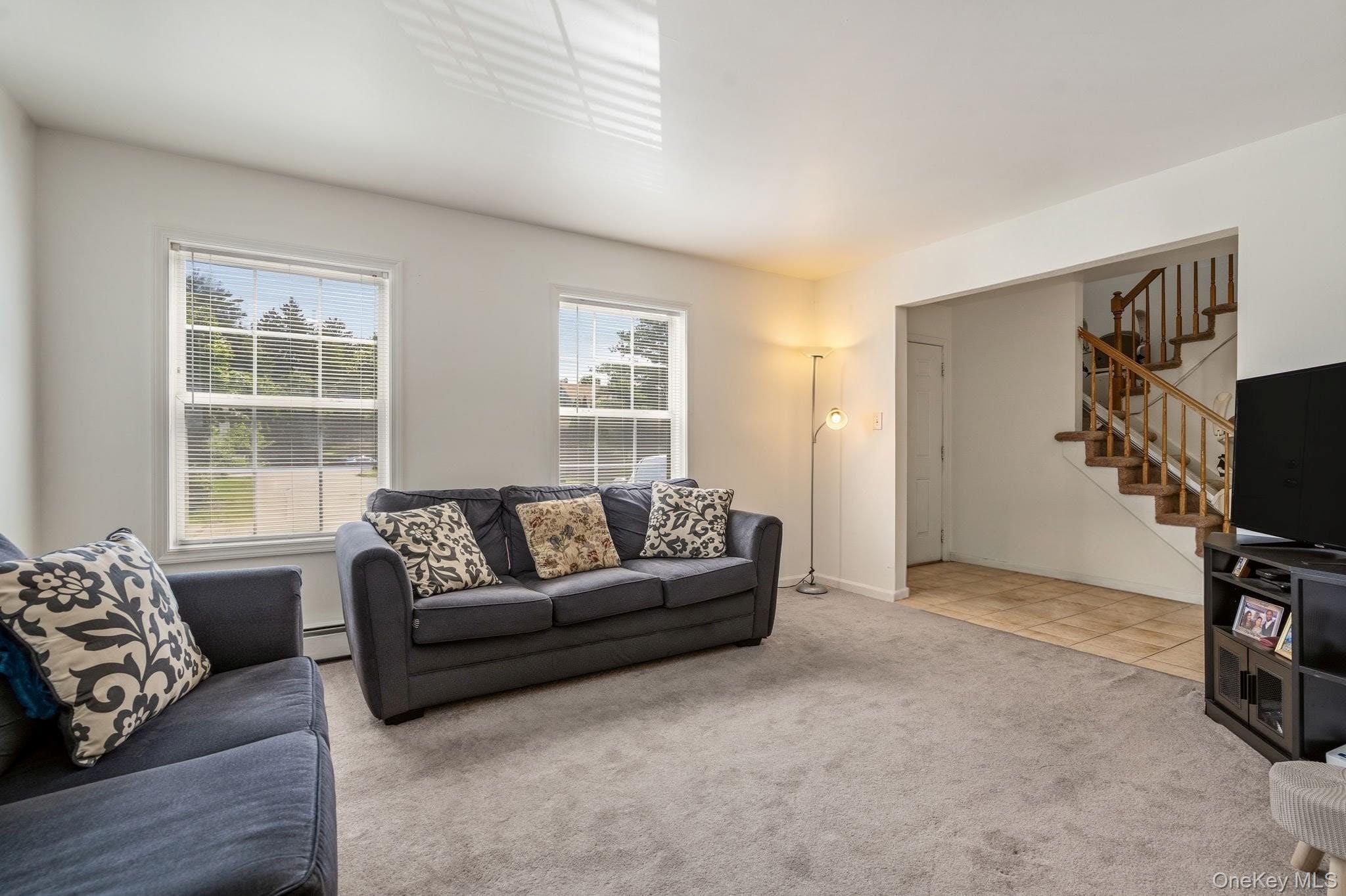 Single Family Mews Alley Dutchess County, NY 12603, MLS-1029166-16