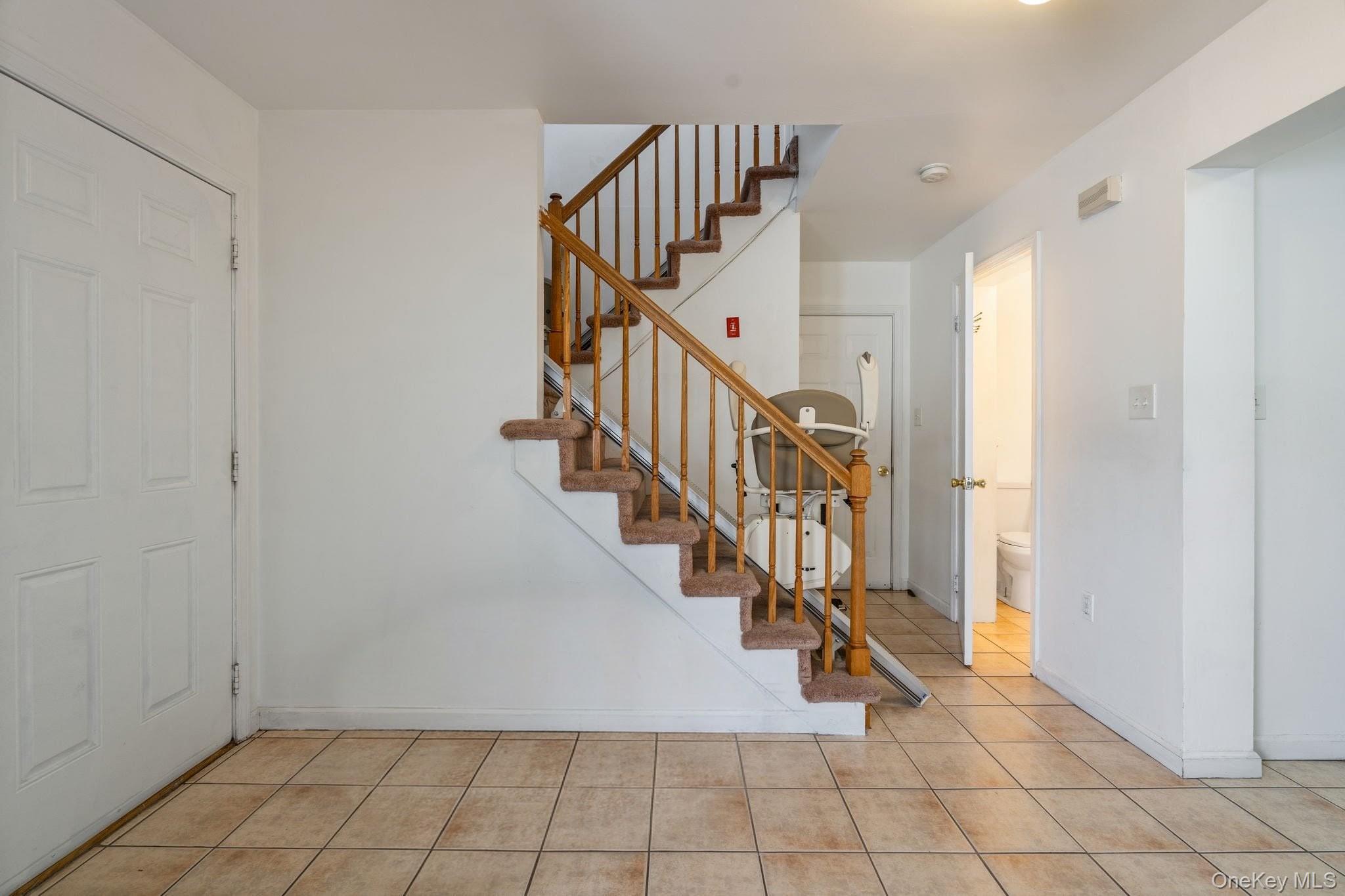 Single Family Mews Alley Dutchess County, NY 12603, MLS-1029166-19