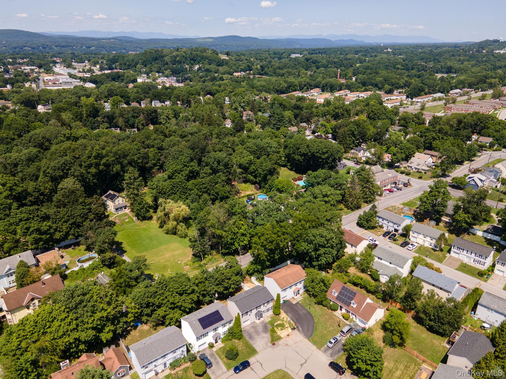 Single Family Mews Alley Dutchess County, NY 12603, MLS-1029166-4