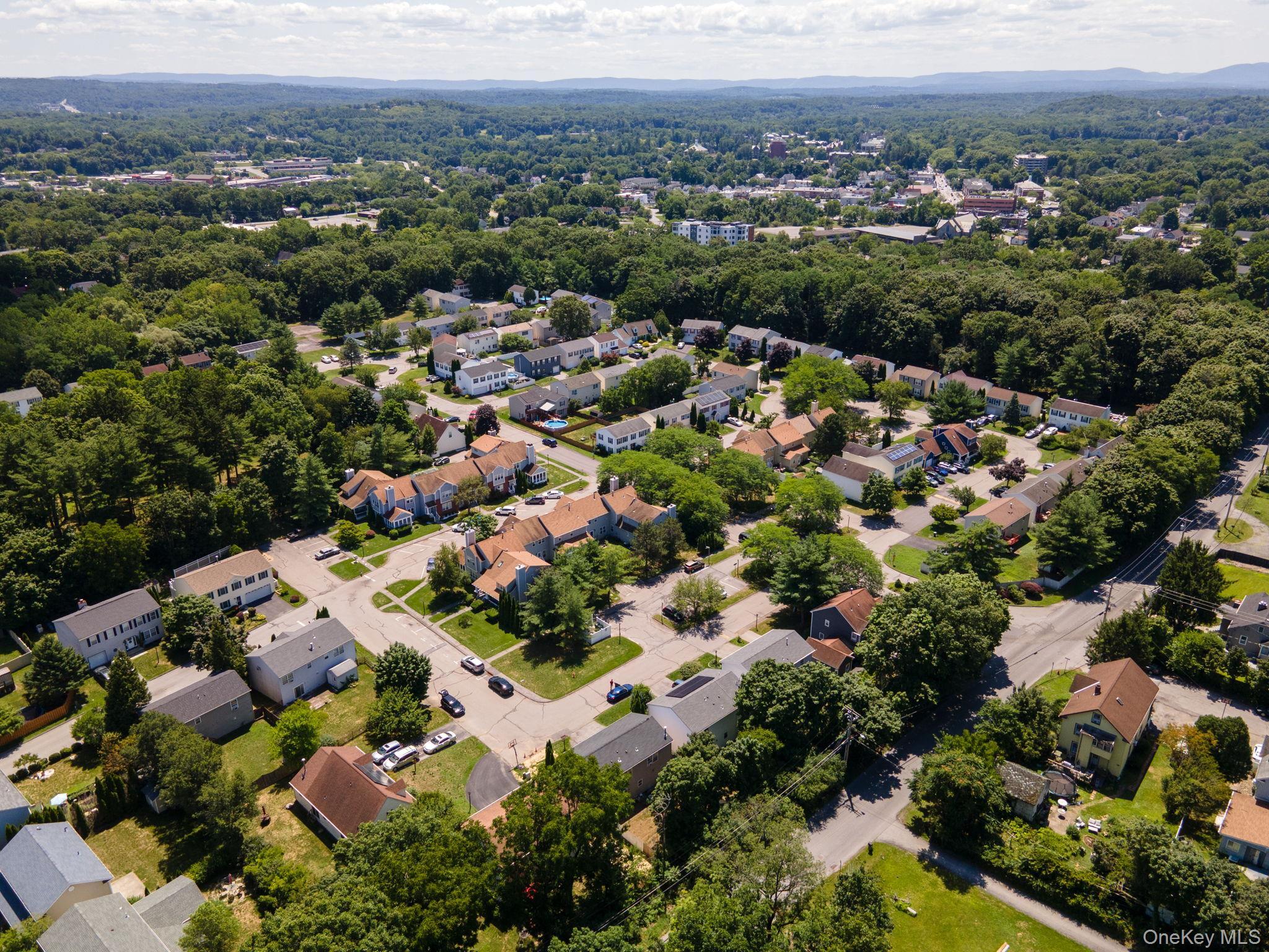 Single Family Mews Alley Dutchess County, NY 12603, MLS-1029166-5