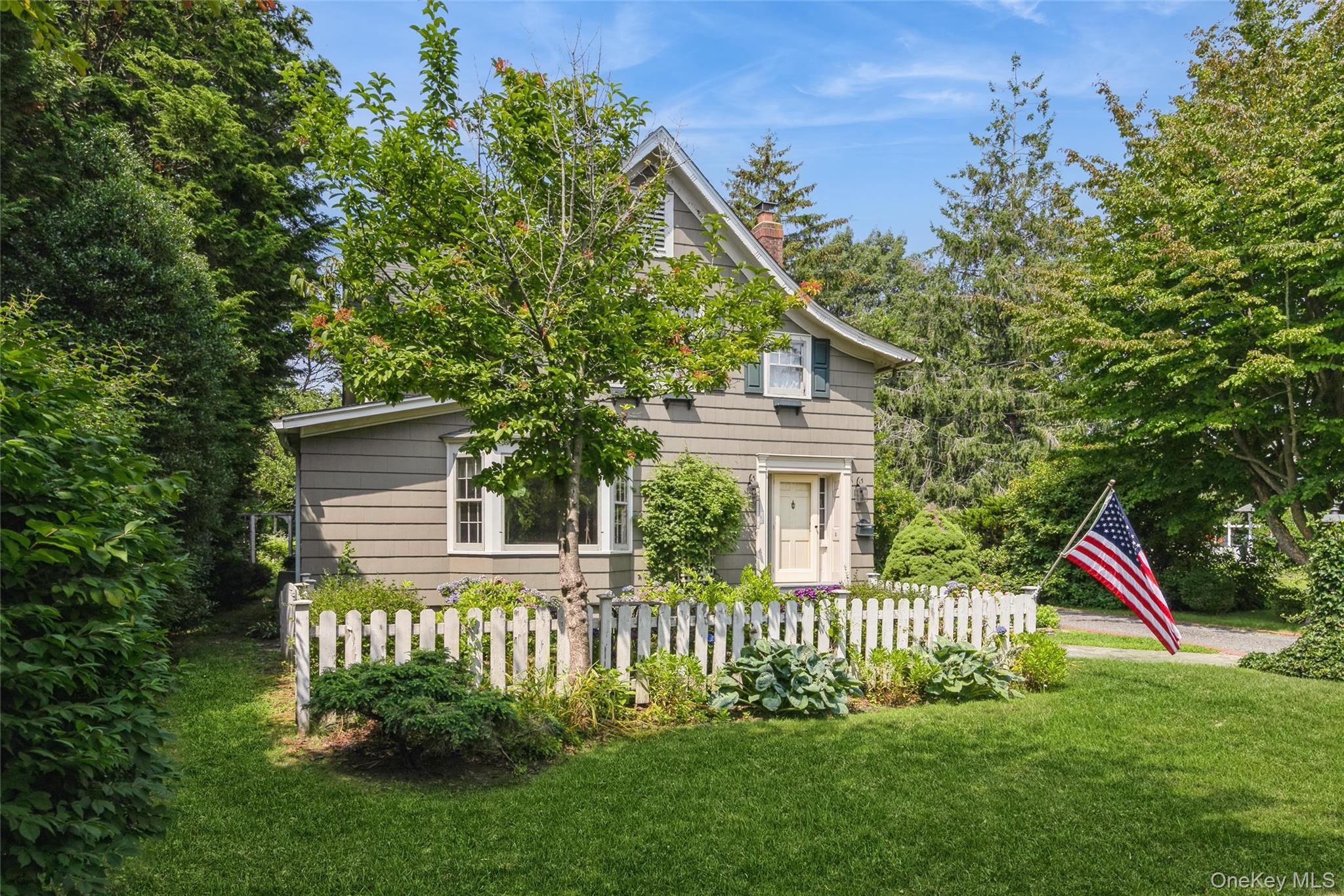 Single Family Greene Avenue Suffolk County, NY 11782, MLS-1029167-3