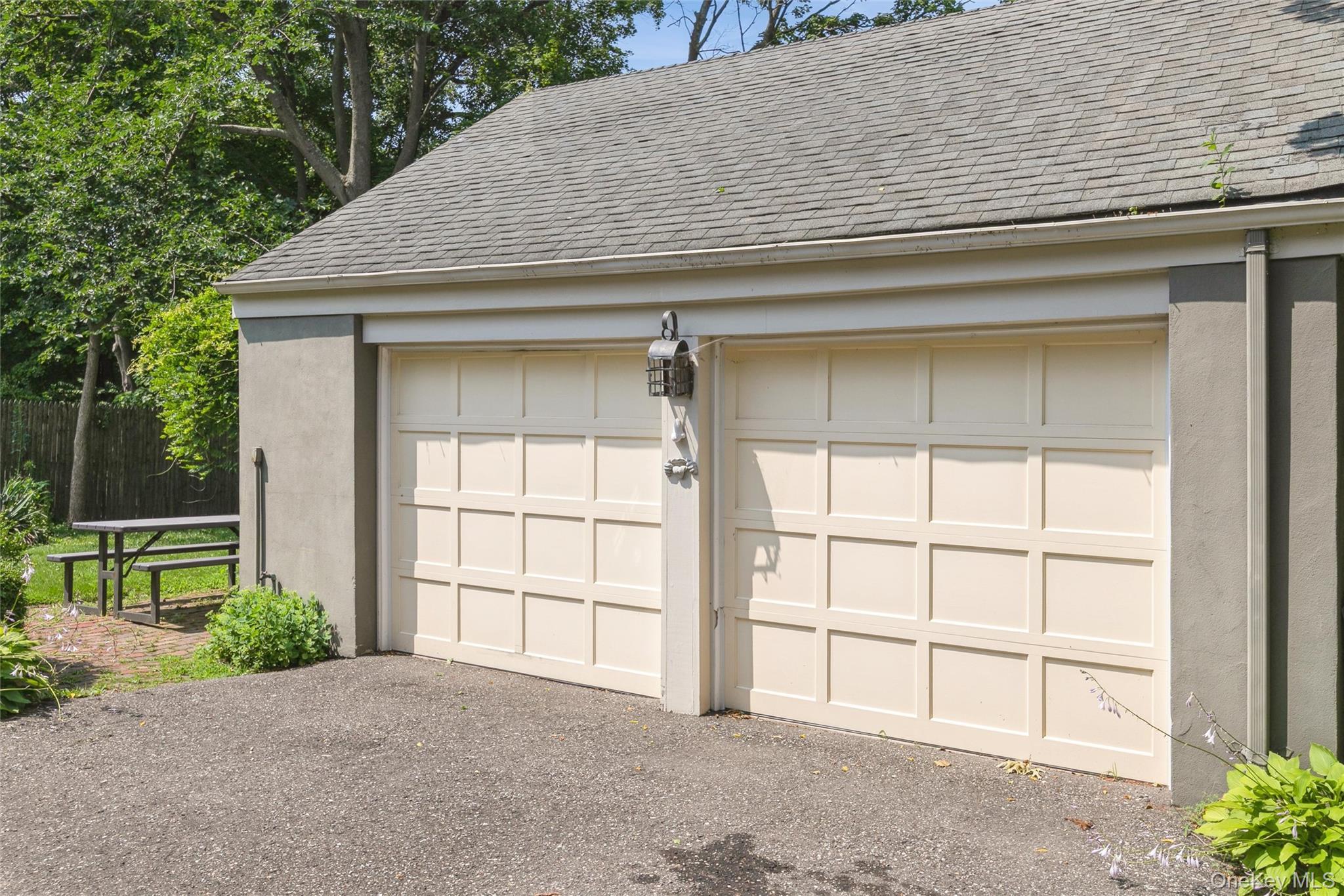 Single Family Greene Avenue Suffolk County, NY 11782, MLS-1029167-37
