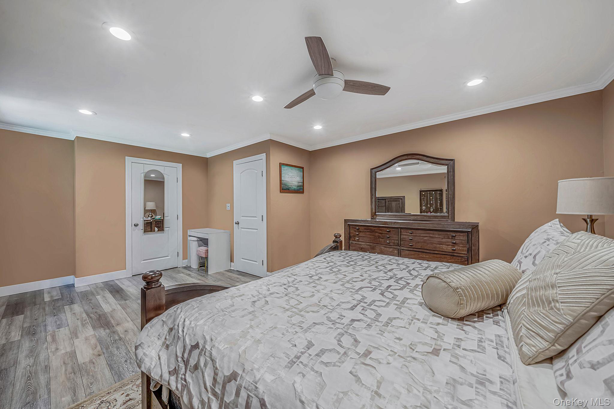 Single Family Antler Lane Suffolk County, NY 11720, MLS-1029179-12