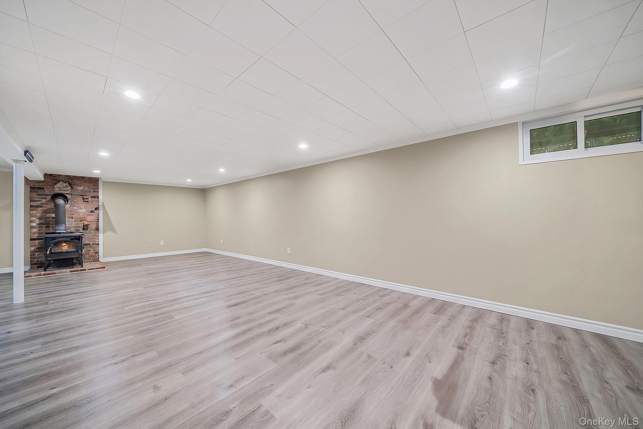 Single Family Antler Lane Suffolk County, NY 11720, MLS-1029179-17