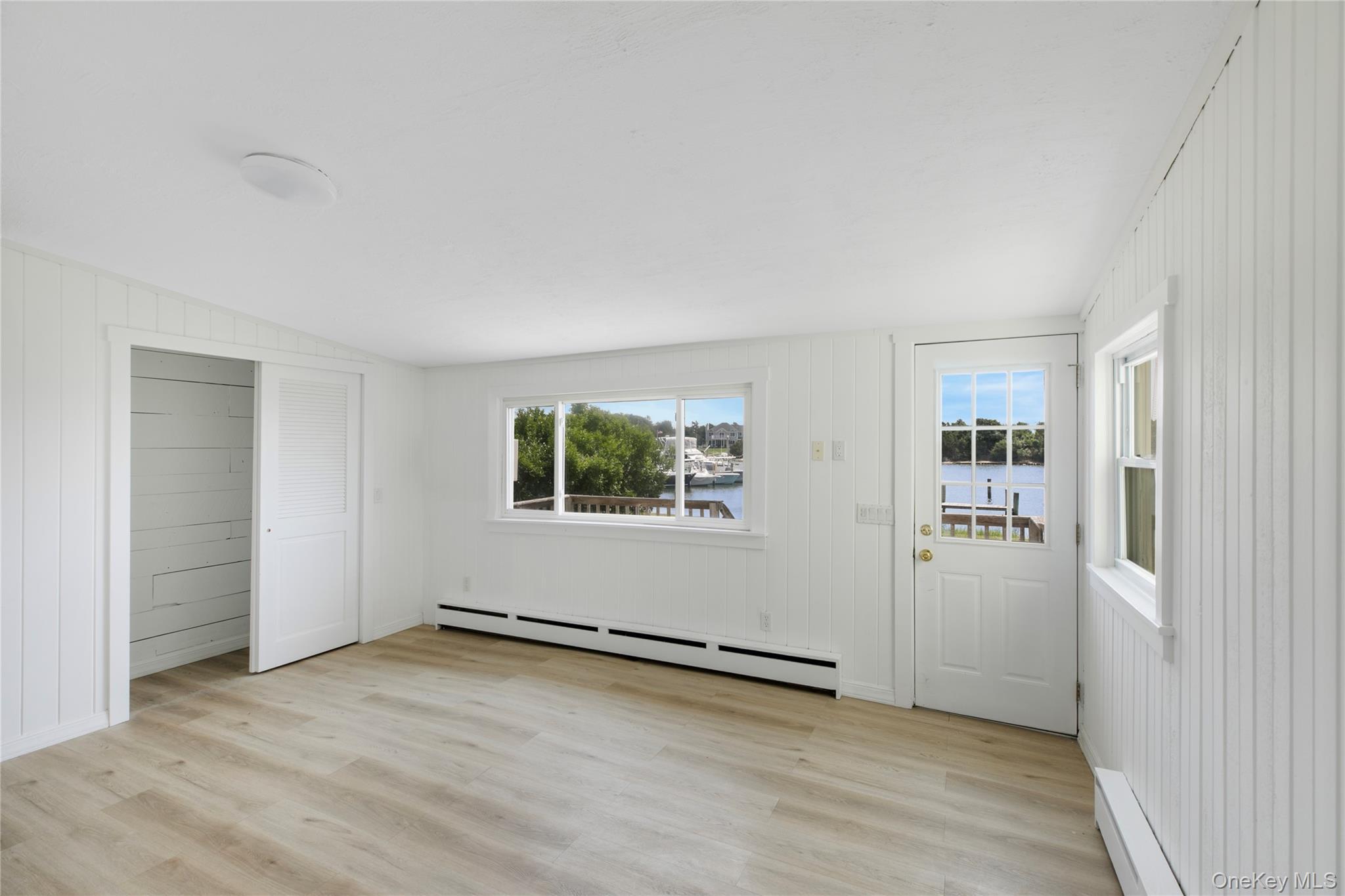 Single Family Gardners Lane Suffolk County, NY 11946, MLS-1029188-12
