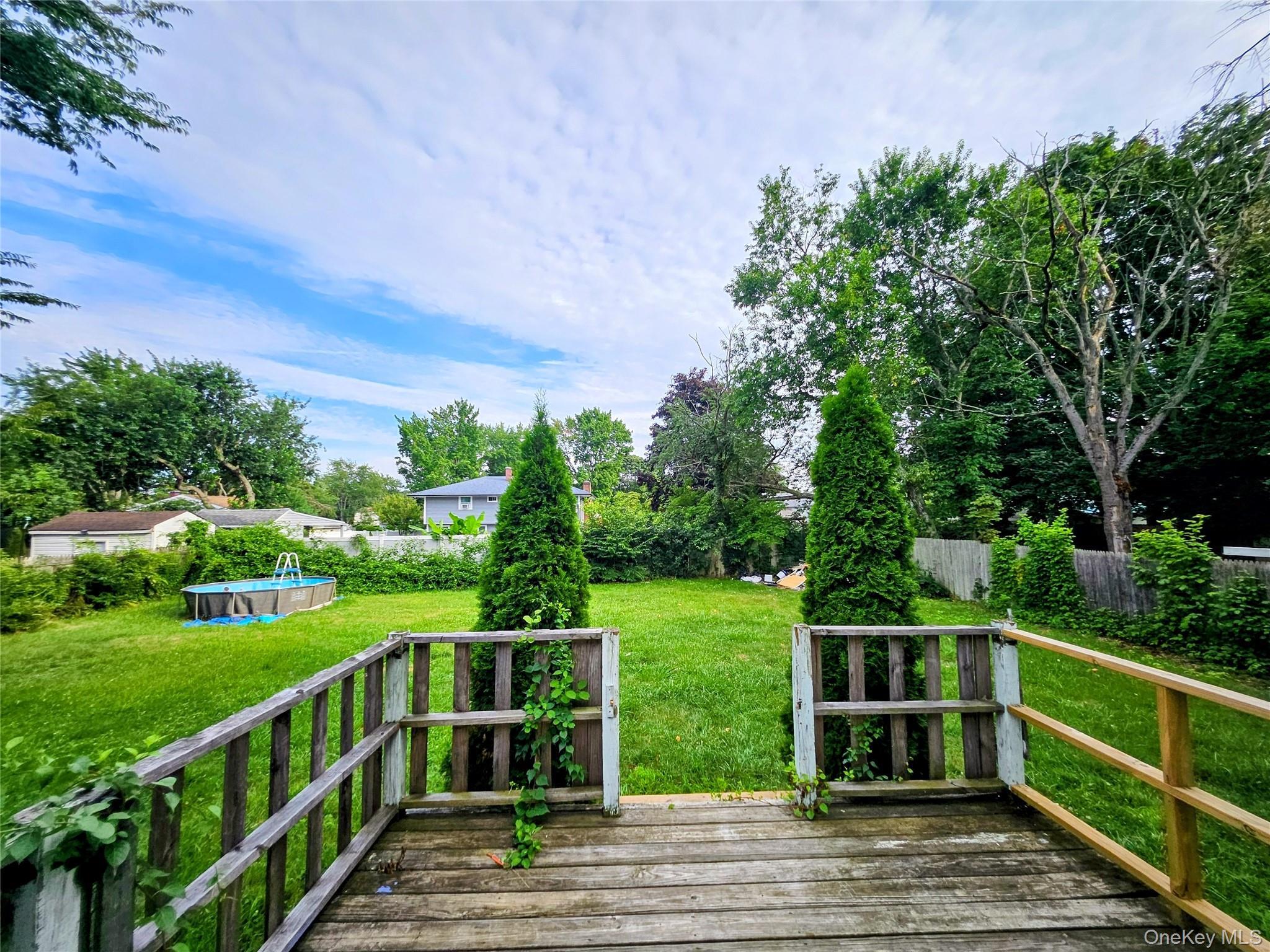 Single Family New York Avenue Suffolk County, NY 11706, MLS-1029207-15