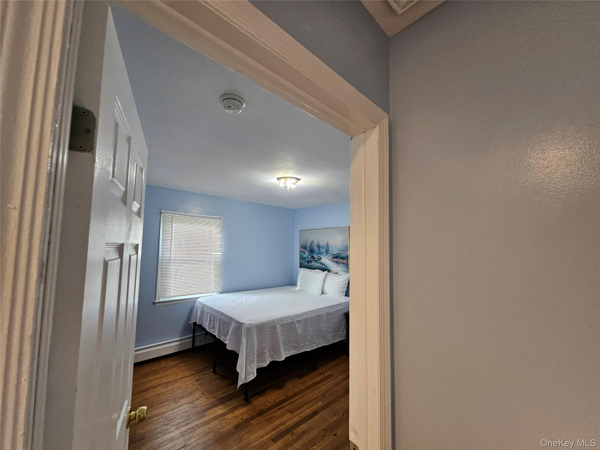 Single Family New York Avenue Suffolk County, NY 11706, MLS-1029207-21