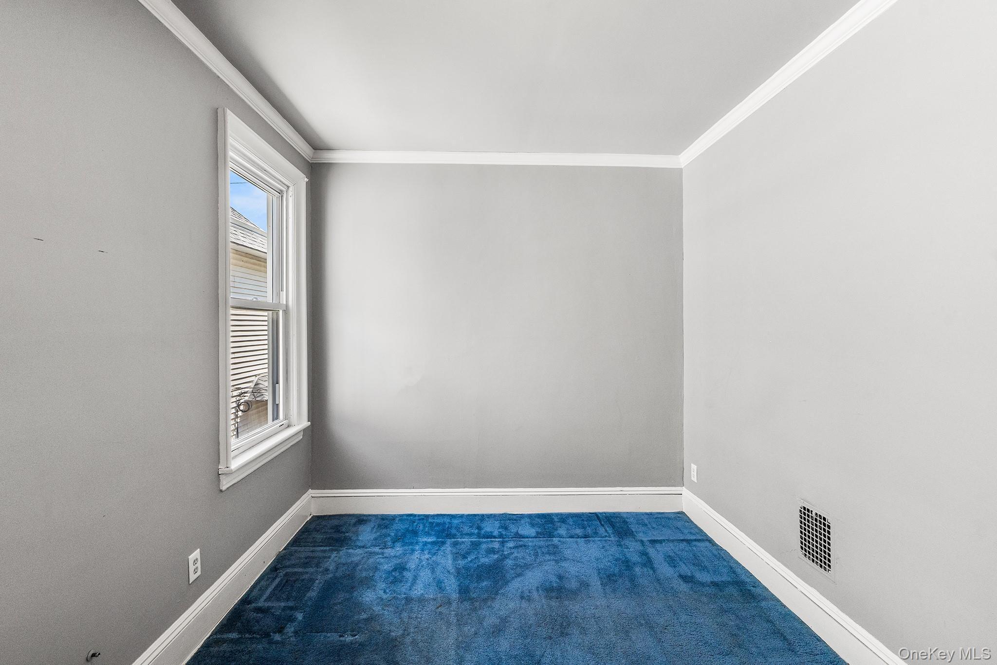 Single Family W 37th Street Out Of Area, NY 07002, MLS-1029229-17