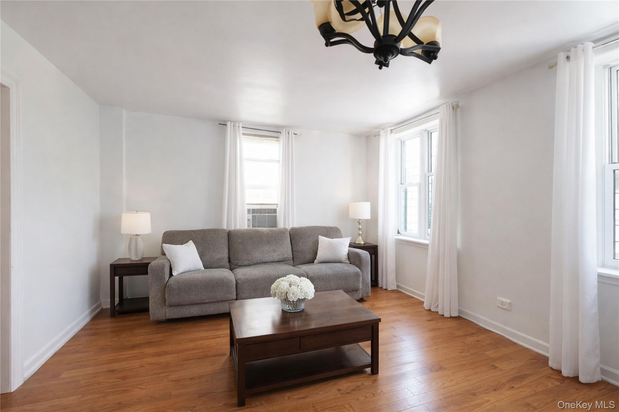 Single Family Kingsbridge Terrace Bronx, NY 10463, MLS-1029231-13