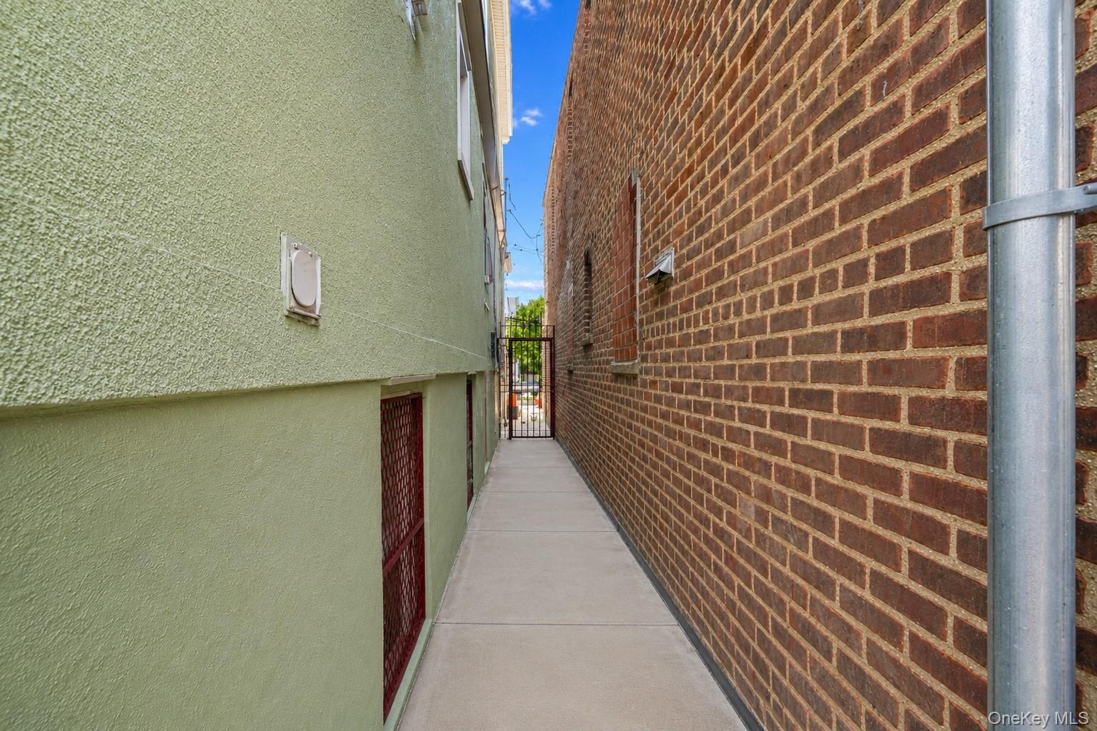 Single Family Lyon Avenue Bronx, NY 10462, MLS-1029232-34