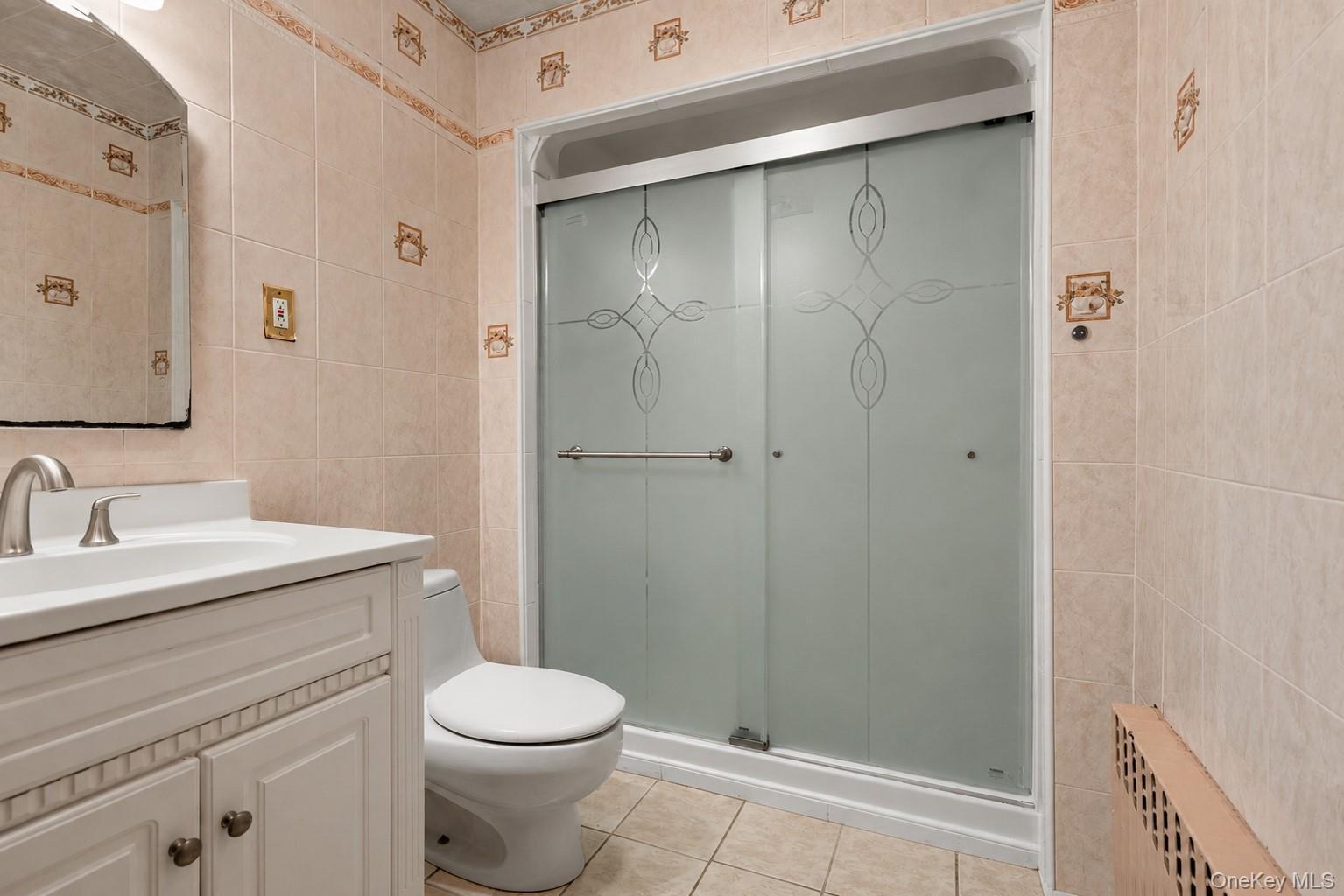 Single Family Lyon Avenue Bronx, NY 10462, MLS-1029232-39
