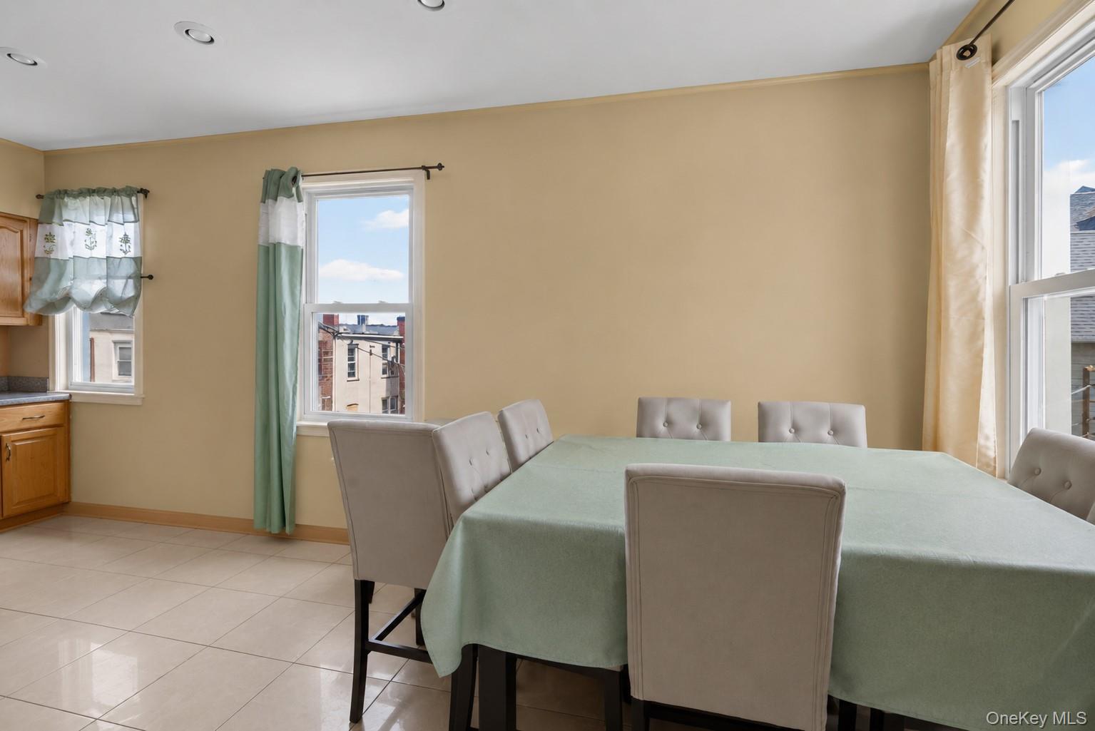 Single Family Lyon Avenue Bronx, NY 10462, MLS-1029232-7