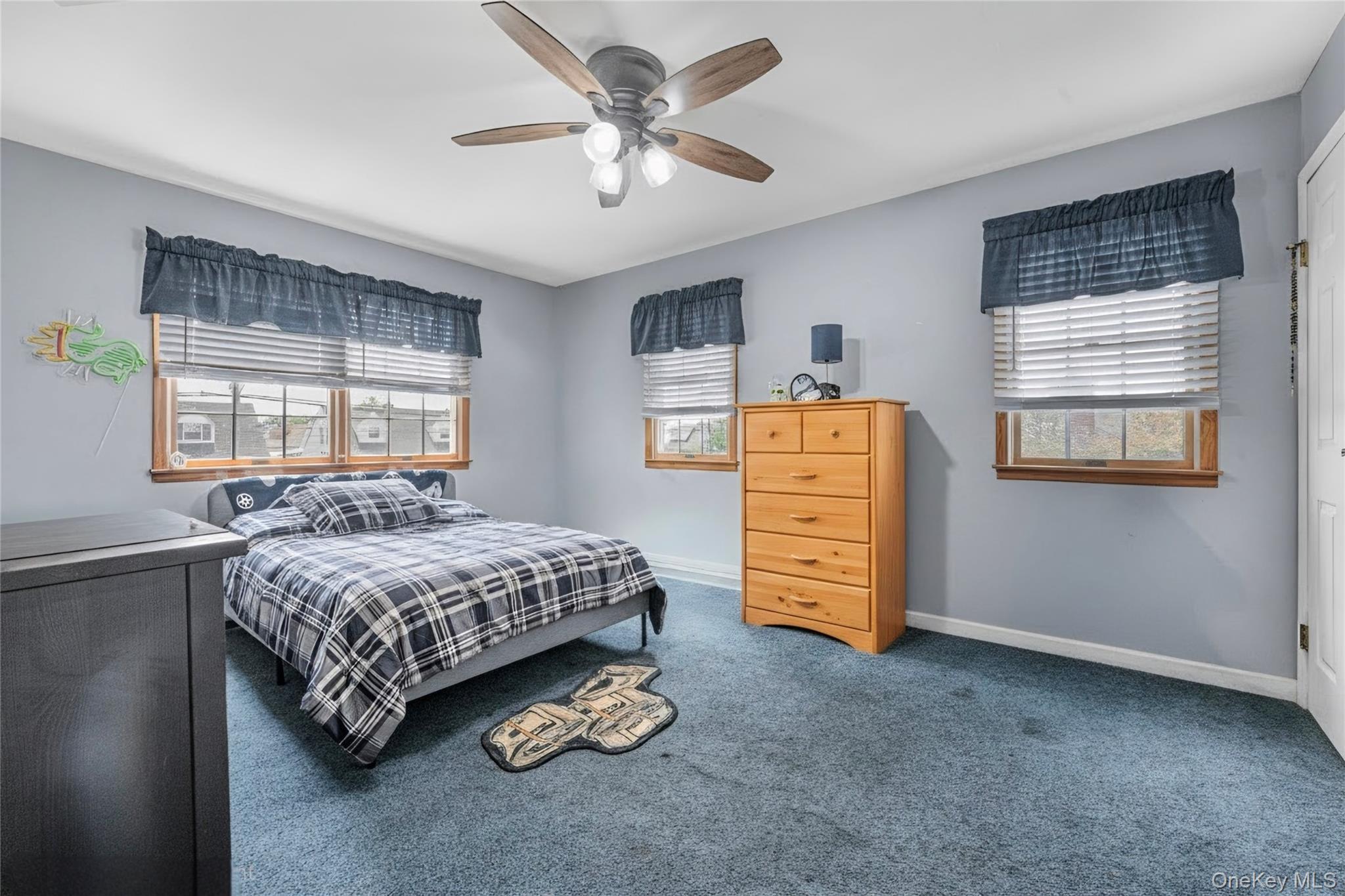 Single Family 157th Avenue  Queens, NY 11414, MLS-1029234-17