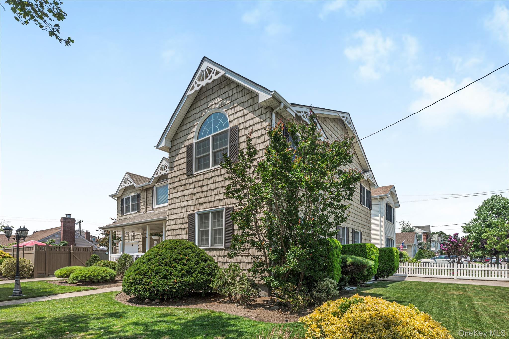 Single Family 157th Avenue  Queens, NY 11414, MLS-1029234-35