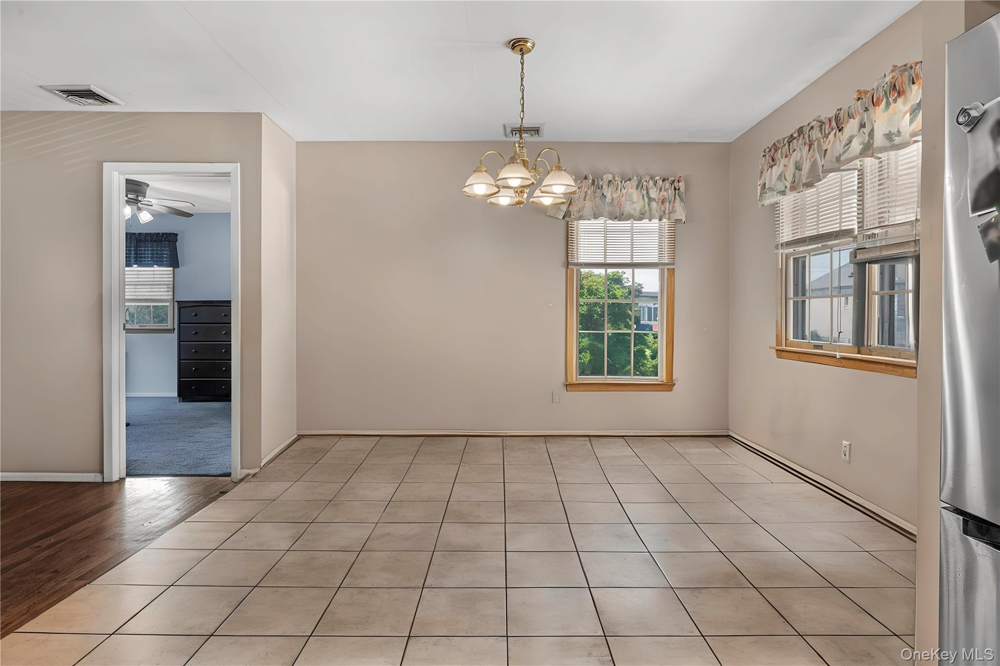 Single Family 157th Avenue  Queens, NY 11414, MLS-1029234-41