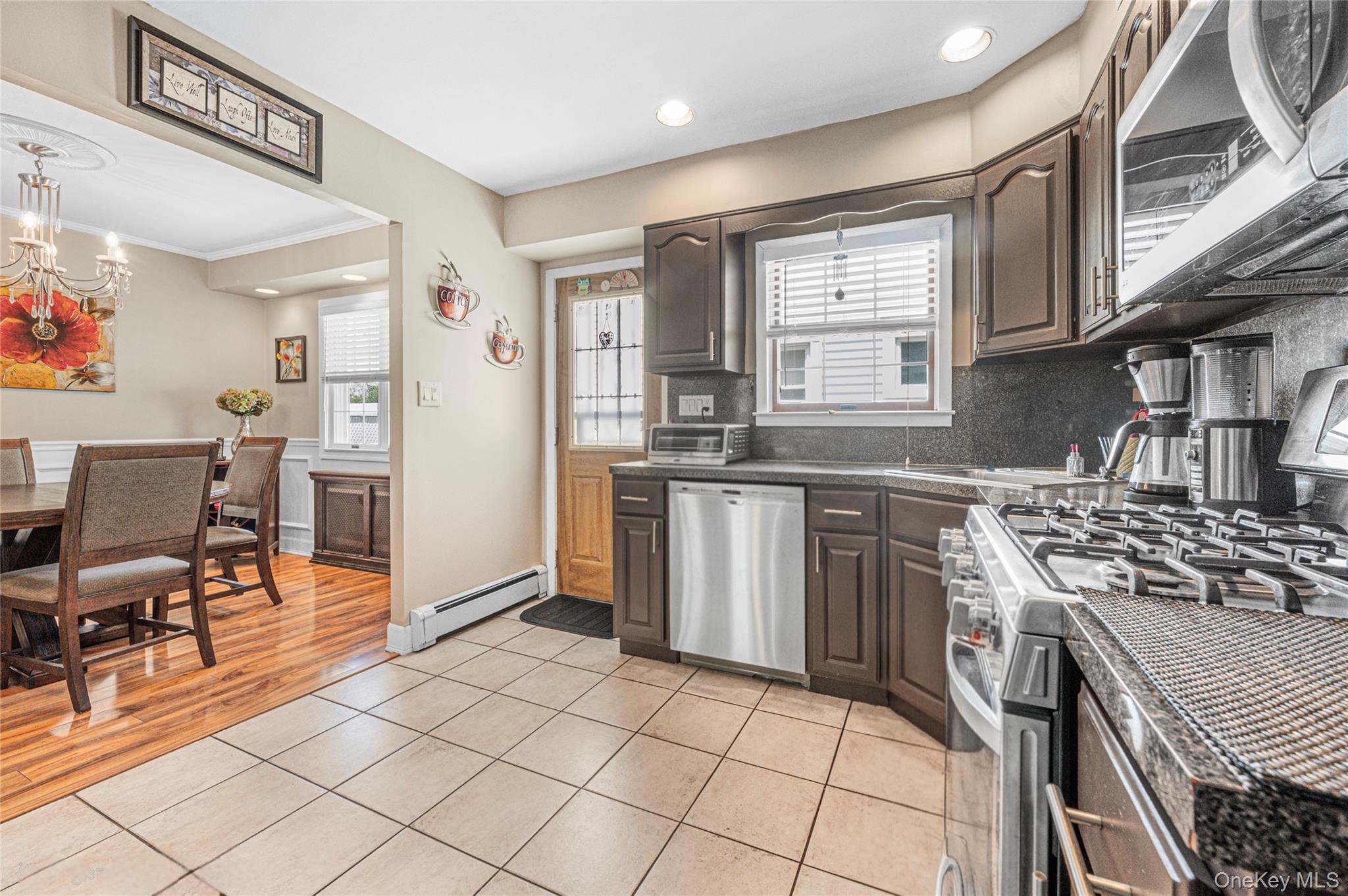 Single Family 157th Avenue  Queens, NY 11414, MLS-1029234-9