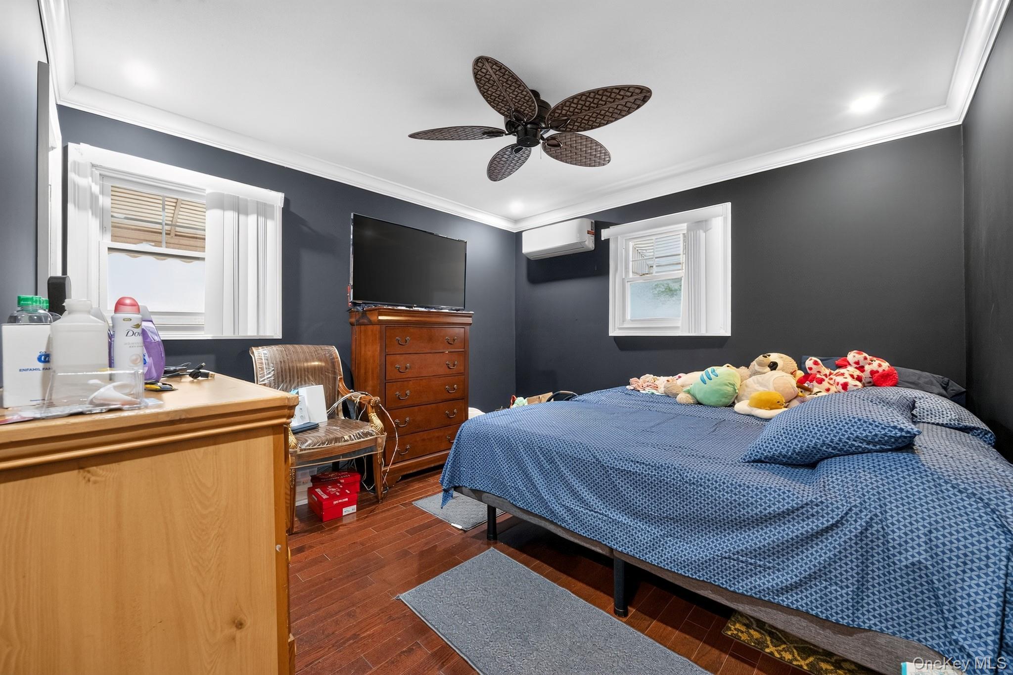 Single Family Autumn Avenue Brooklyn, NY 11208, MLS-1029252-10