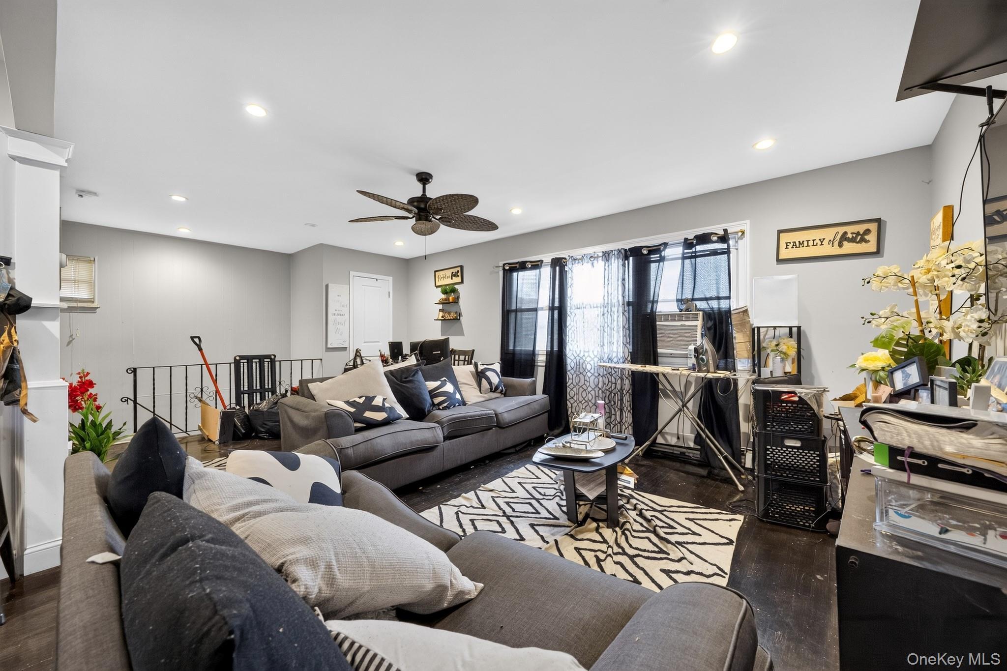 Single Family Autumn Avenue Brooklyn, NY 11208, MLS-1029252-15