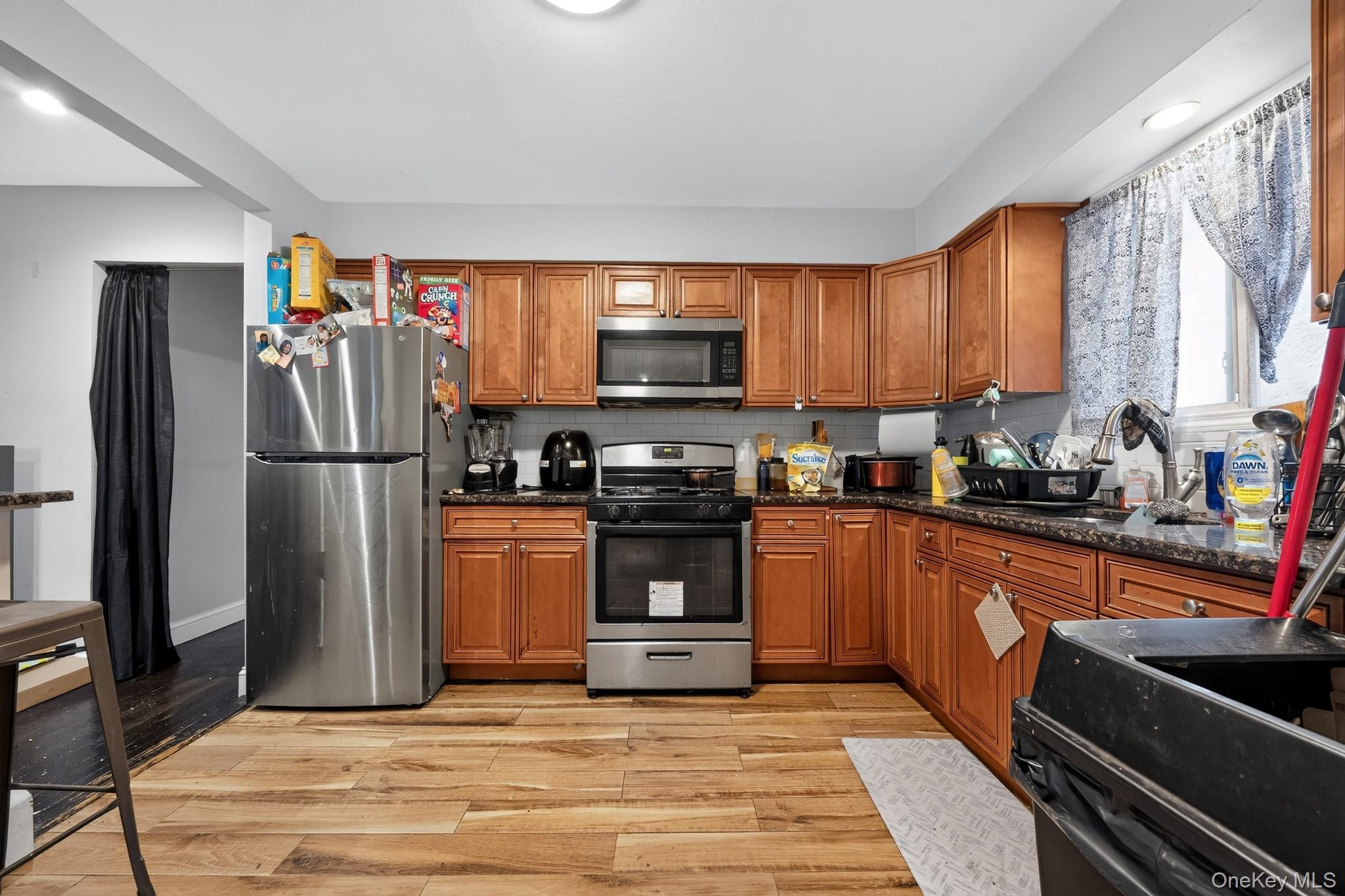 Single Family Autumn Avenue Brooklyn, NY 11208, MLS-1029252-19