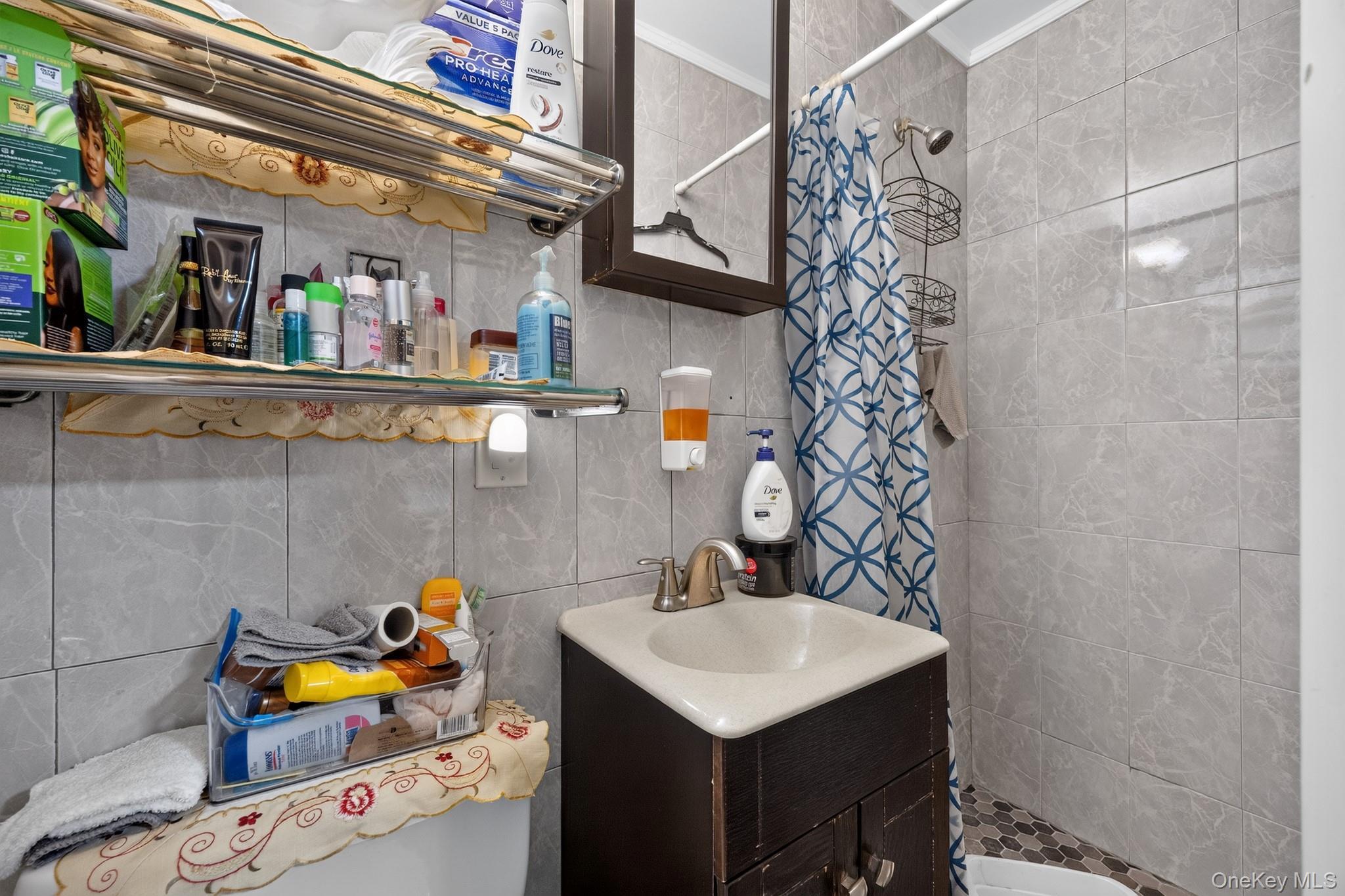Single Family Autumn Avenue Brooklyn, NY 11208, MLS-1029252-6