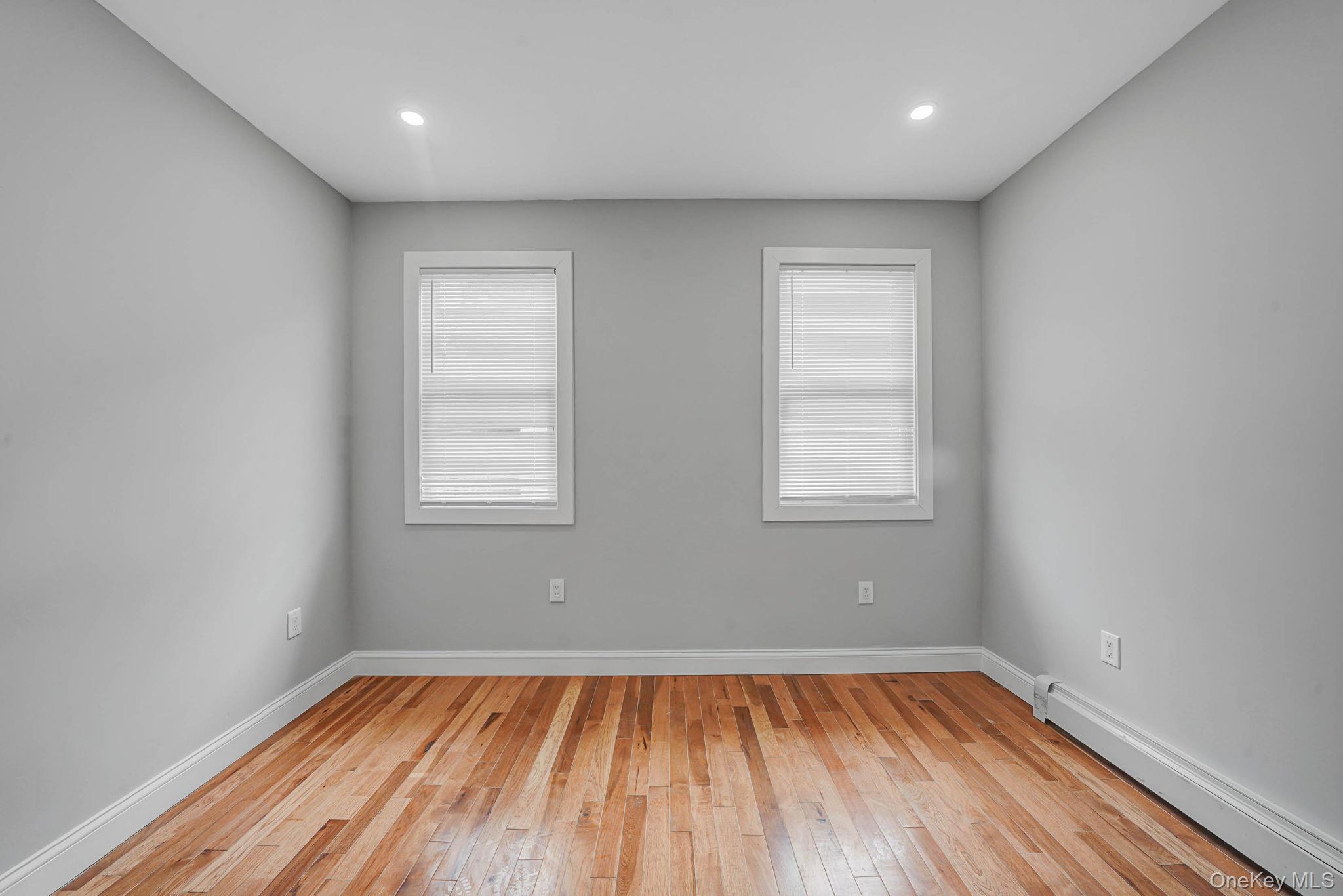 Single Family 92nd Street Queens, NY 11421, MLS-1029257-16
