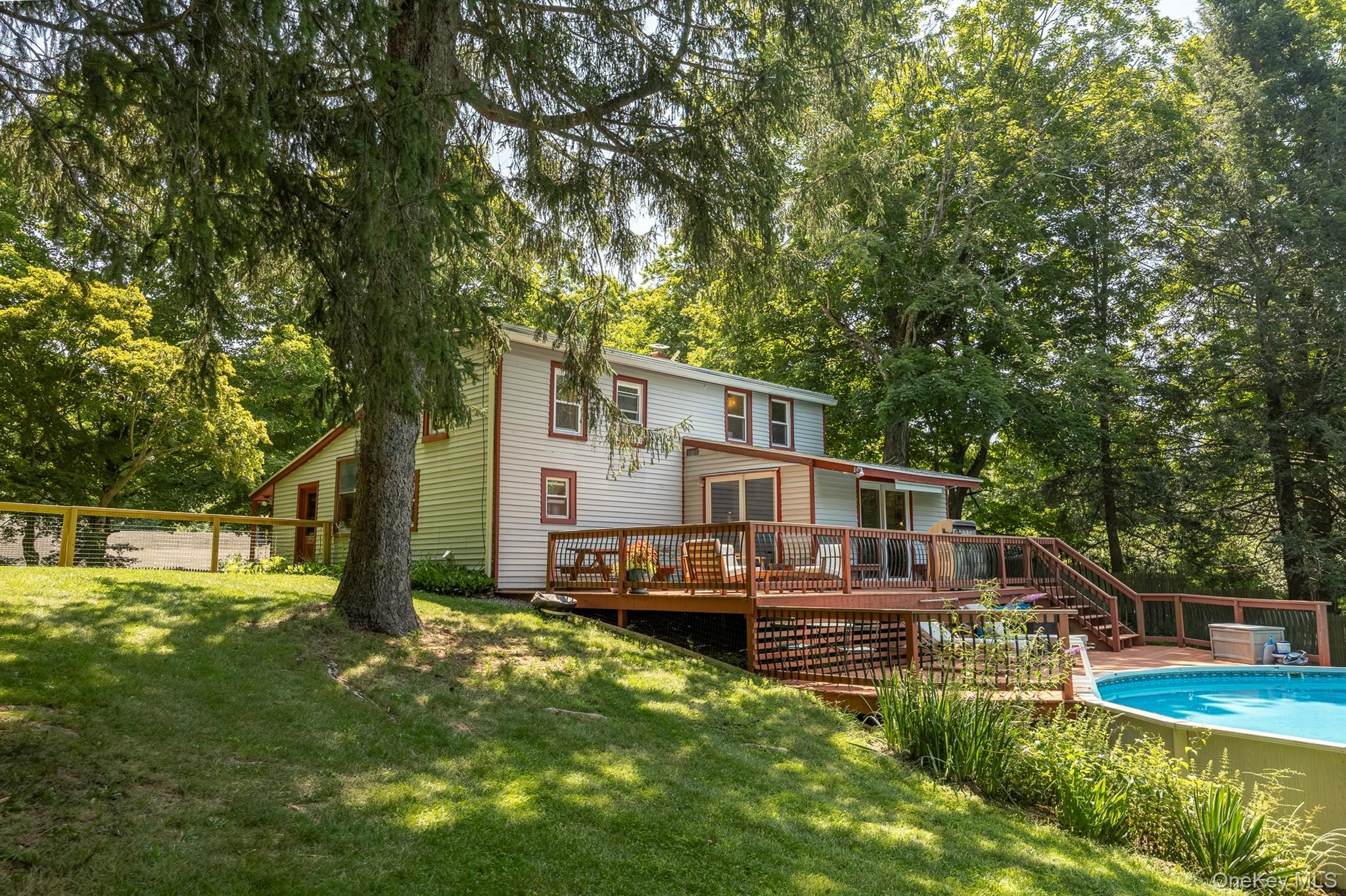 Single Family Hunns Lake Place Dutchess County, NY 12581, MLS-1029261-3