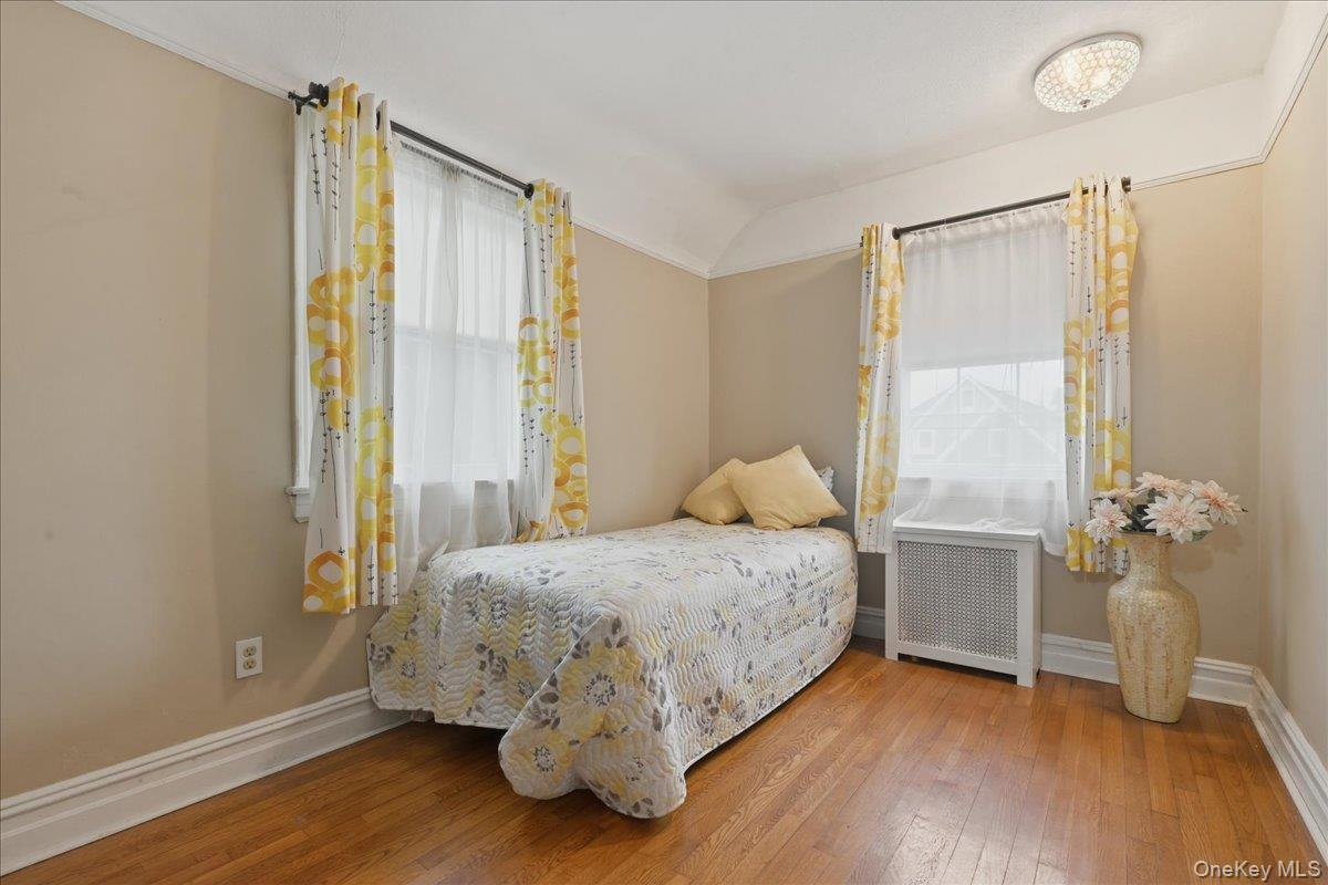Single Family Locust Street  Nassau County, NY 11001, MLS-1029276-27