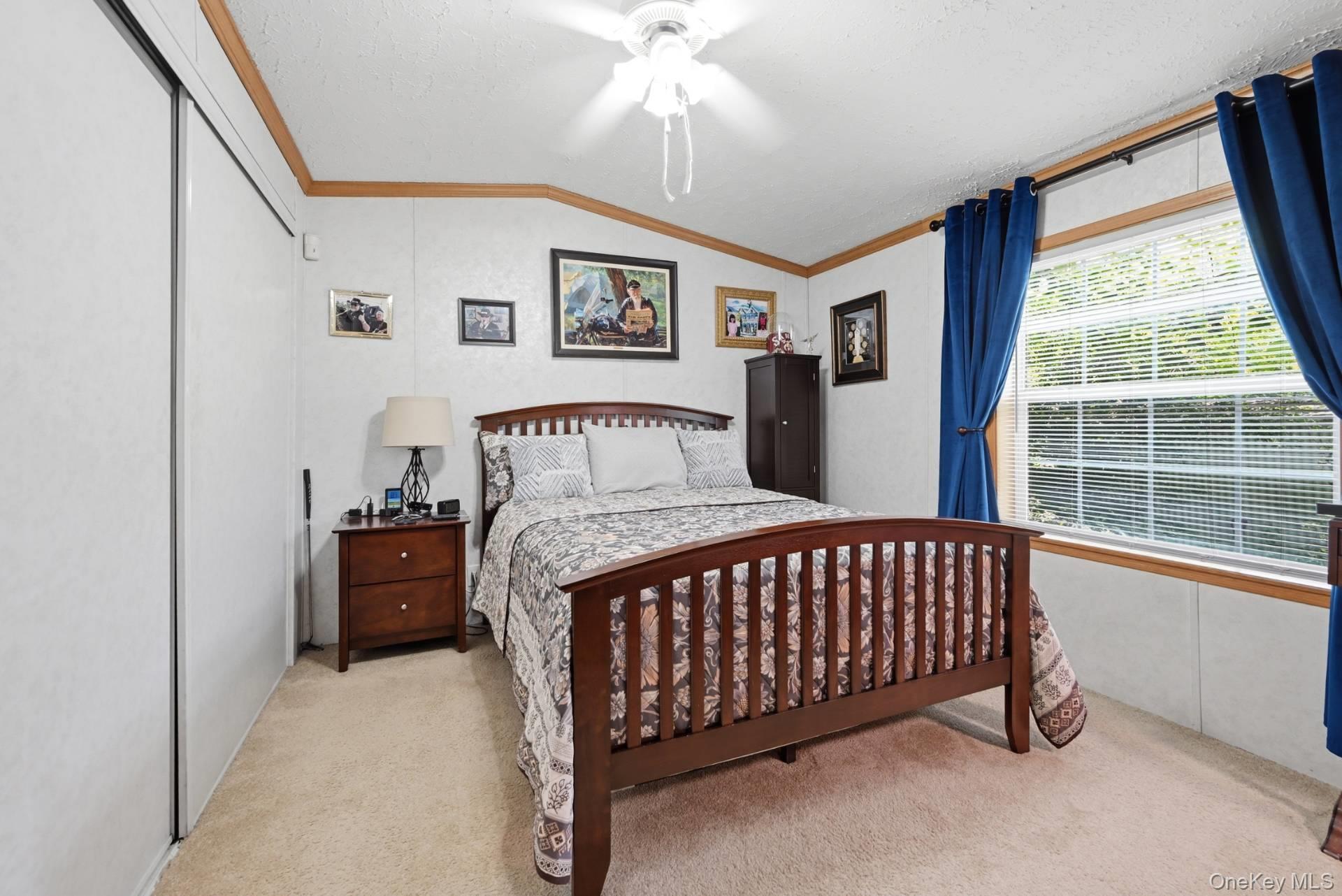 Single Family Hubbard Avenue Suffolk County, NY 11901, MLS-1029283-20