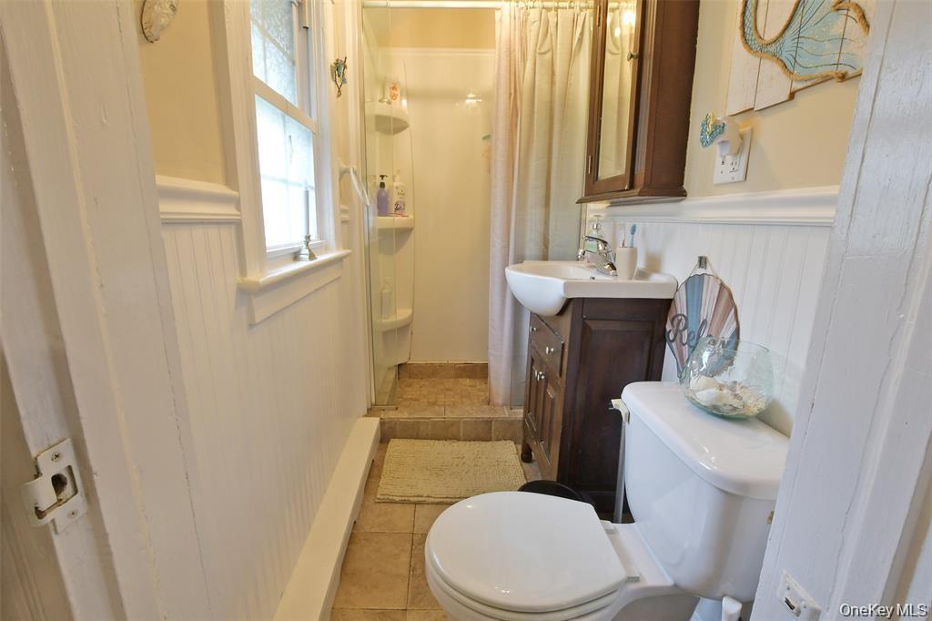 Single Family Division Avenue  Suffolk County, NY 11796, MLS-1029289-28