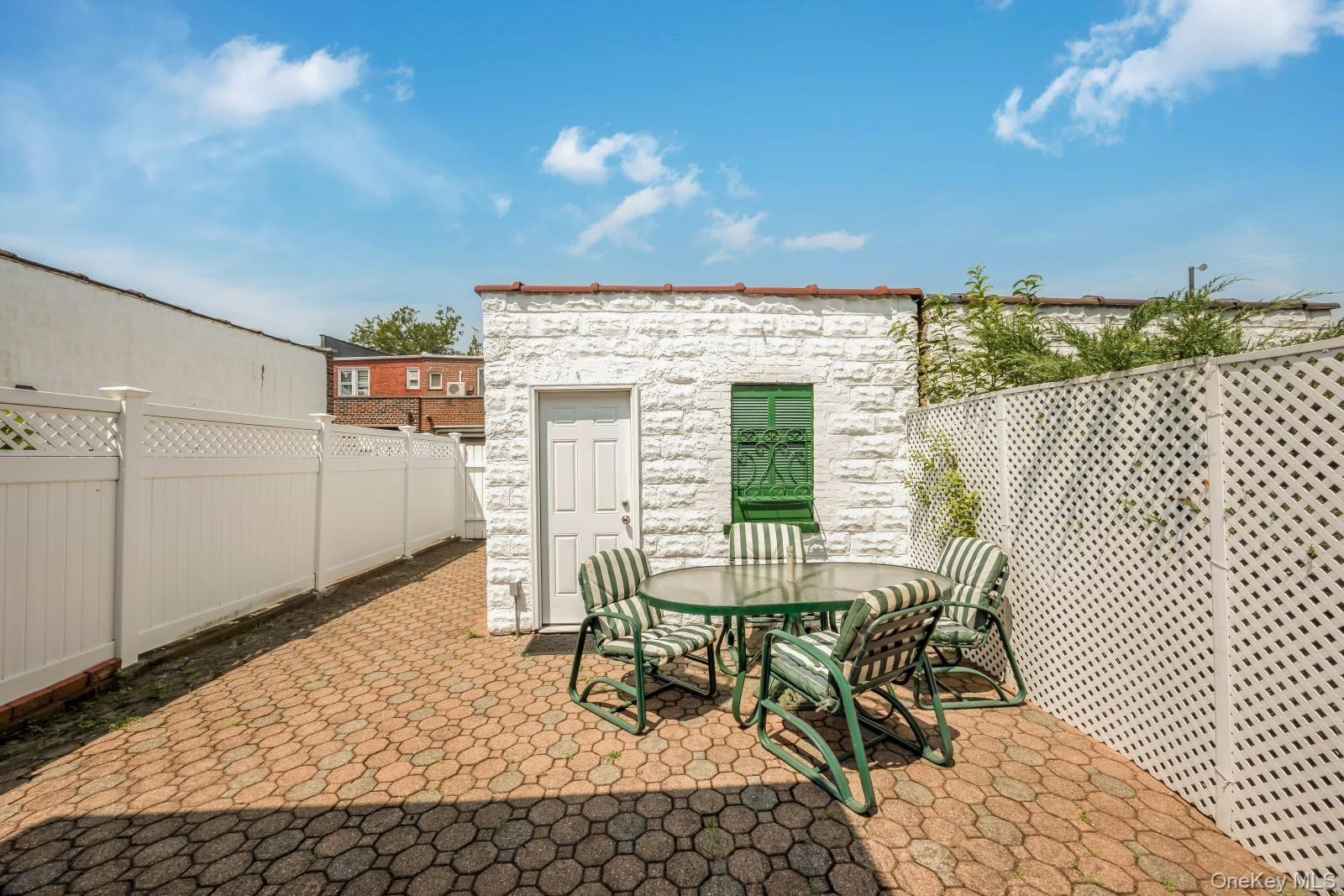 Single Family 78th Street Queens, NY 11379, MLS-1029303-25