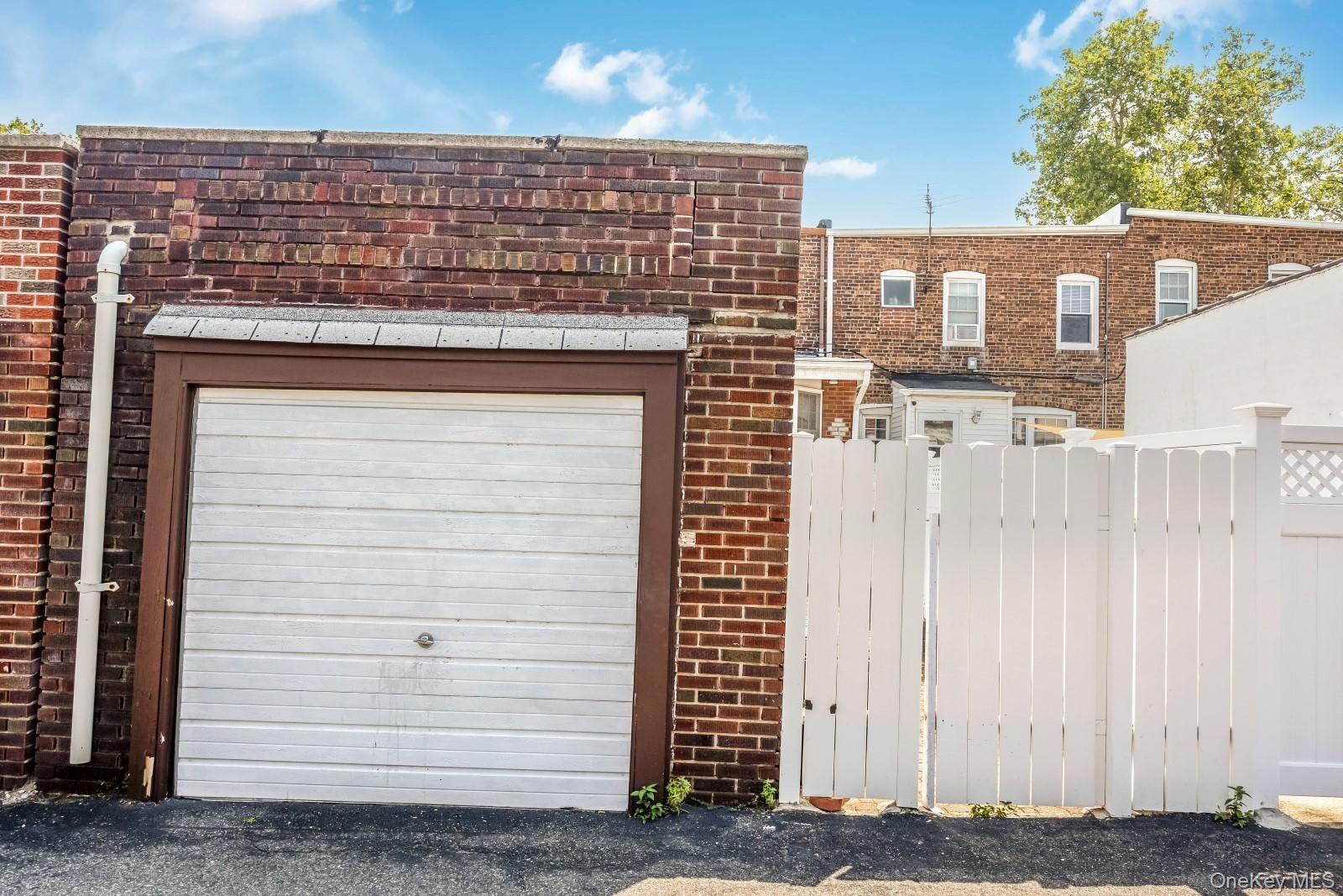 Single Family 78th Street Queens, NY 11379, MLS-1029303-28