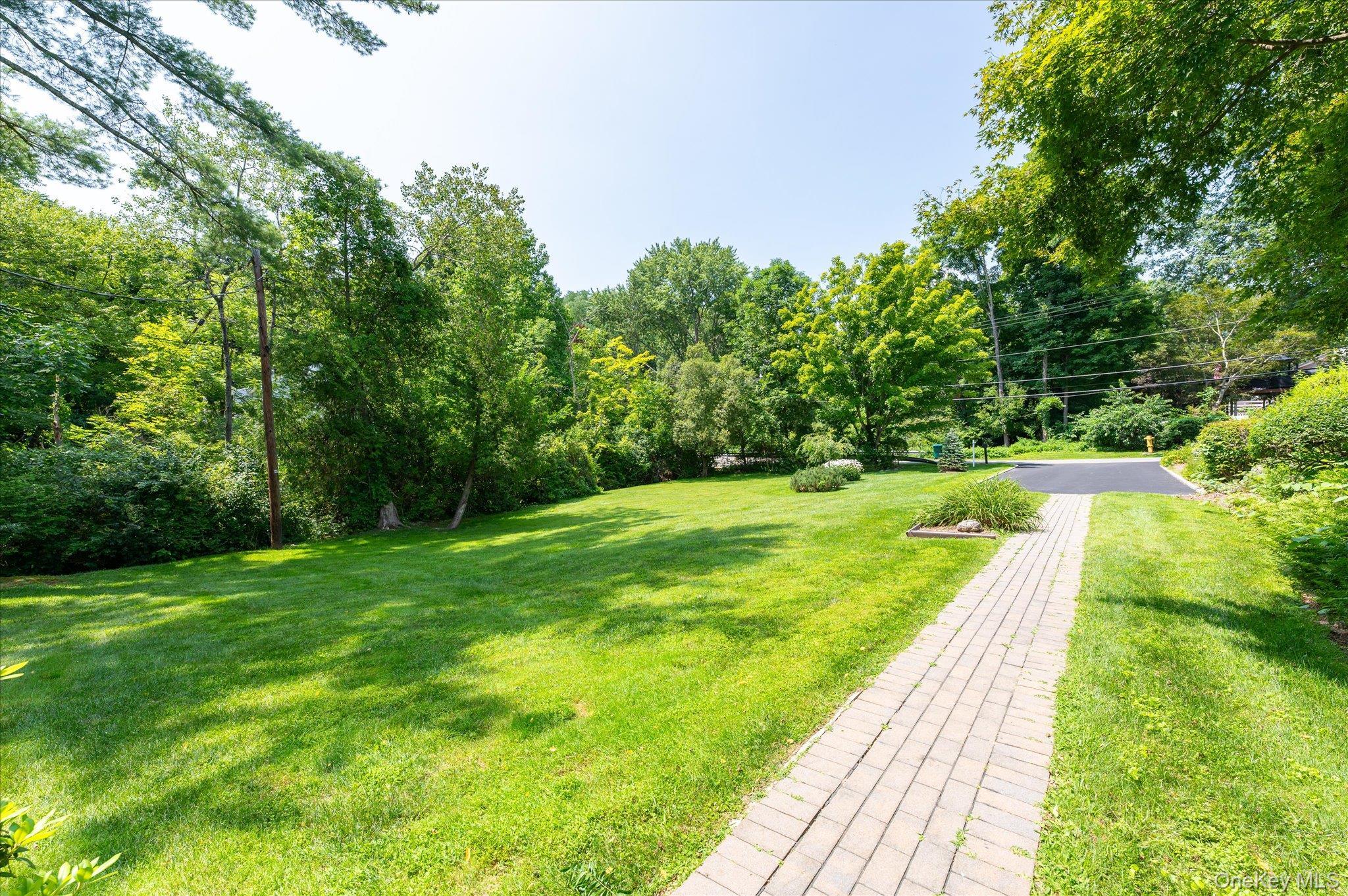 Single Family Lakeview Drive Westchester County, NY 10598, MLS-1029333-42