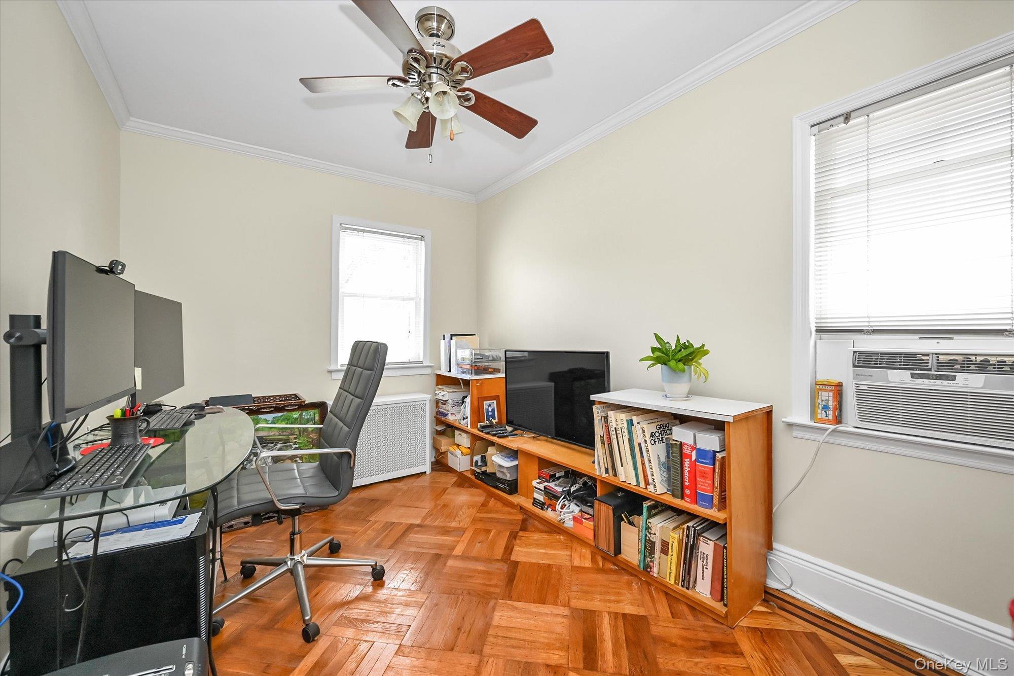 Single Family Seward Avenue Queens, NY 11427, MLS-1029348-15