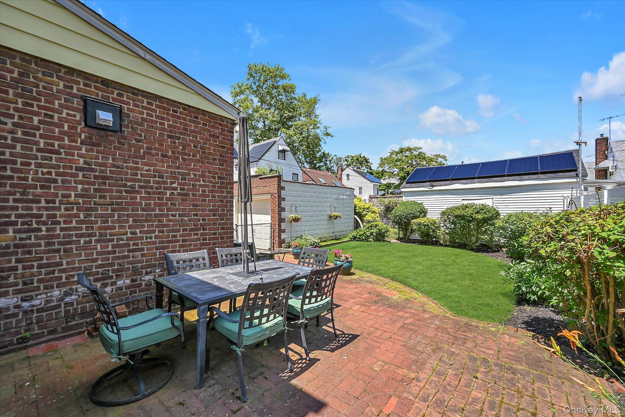 Single Family Seward Avenue Queens, NY 11427, MLS-1029348-21