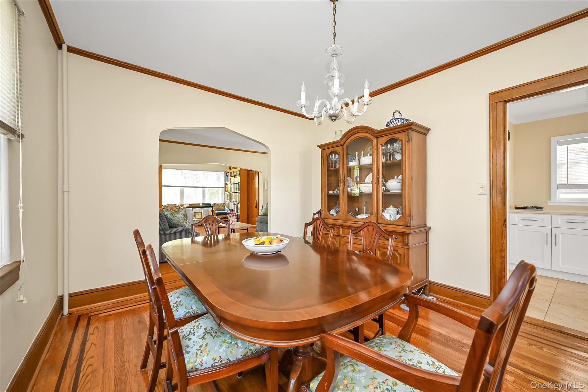 Single Family Seward Avenue Queens, NY 11427, MLS-1029348-6
