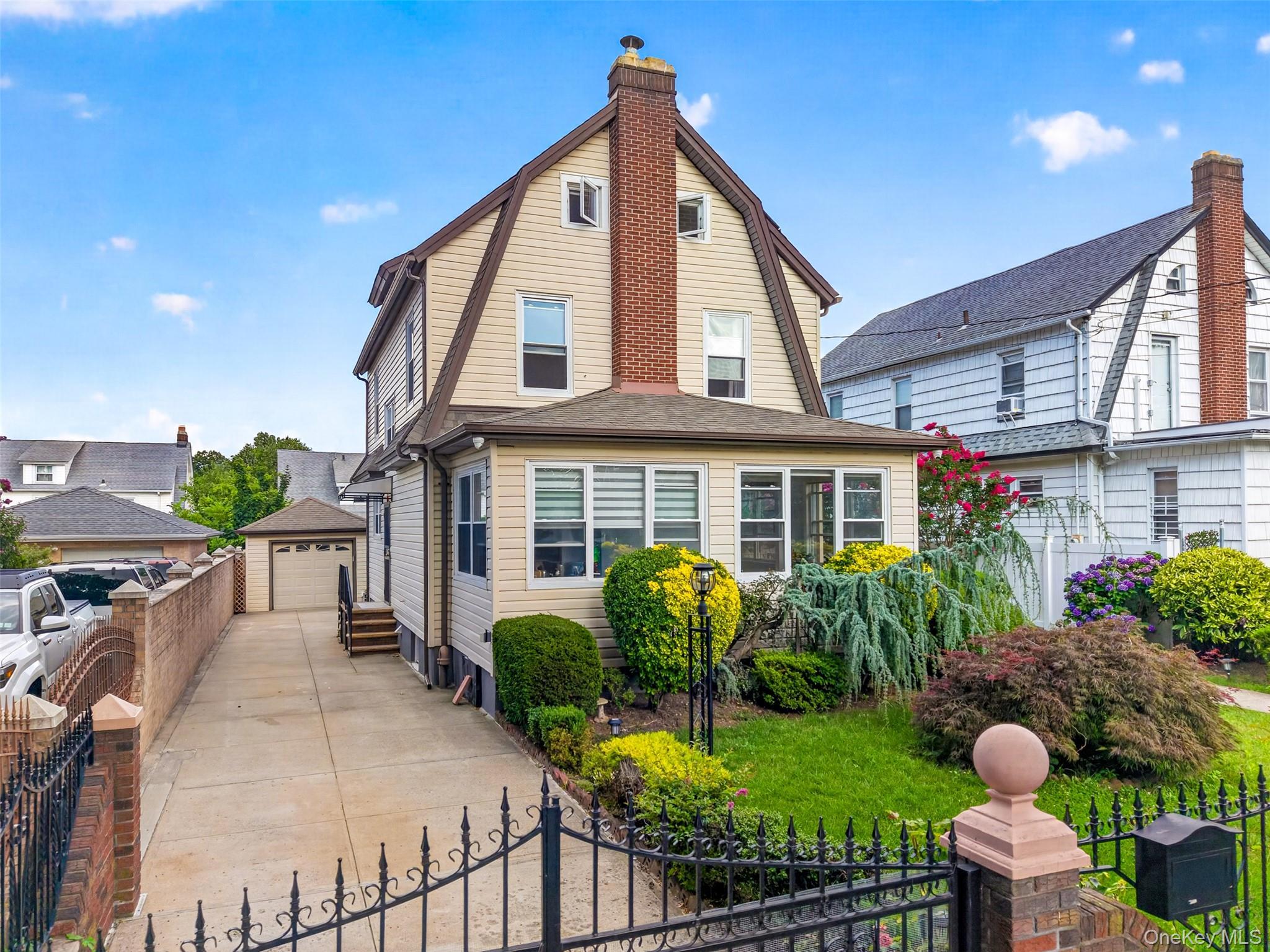 Single Family 161st Street Queens, NY 11358, MLS-1029357-2