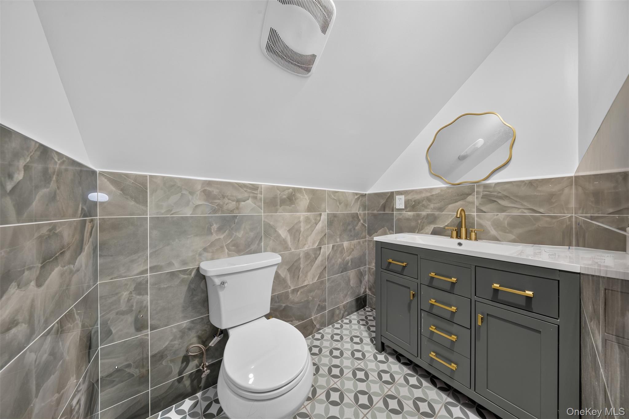 Single Family 161st Street Queens, NY 11358, MLS-1029357-21