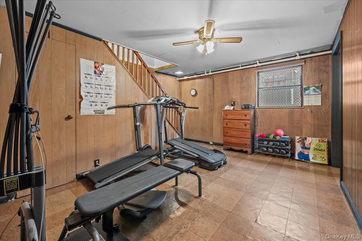 Single Family Fairfield Avenue  Bronx, NY 10463, MLS-1029364-28