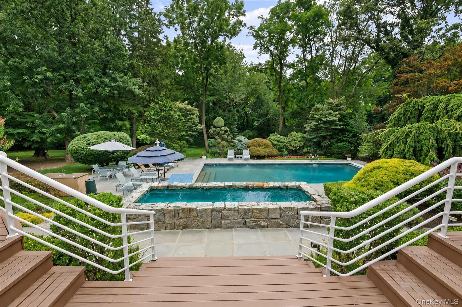 Single Family Emerson Road Nassau County, NY 11545, MLS-1029380-45