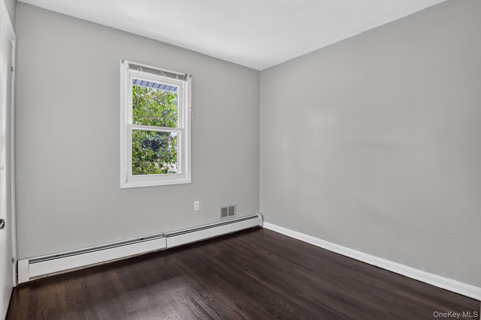 Single Family Chestnut Avenue Orange County, NY 10940, MLS-1029395-18