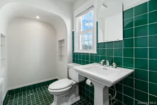 Single Family 24 Avenue Queens, NY 11357, MLS-1029407-15