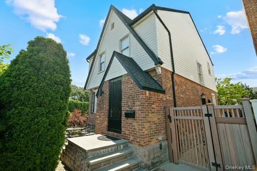 Single Family 24 Avenue Queens, NY 11357, MLS-1029407-2