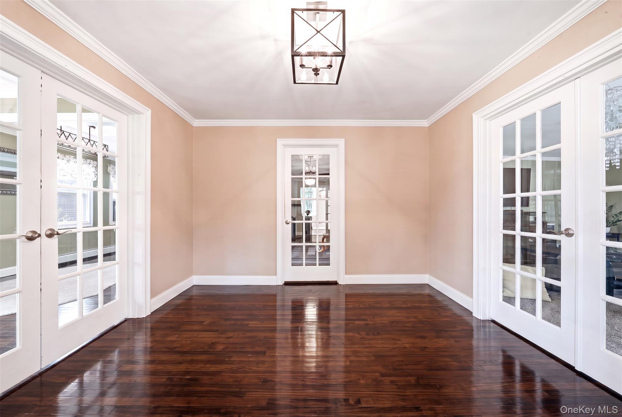 Single Family Potter Boulevard Suffolk County, NY 11718, MLS-1029408-16