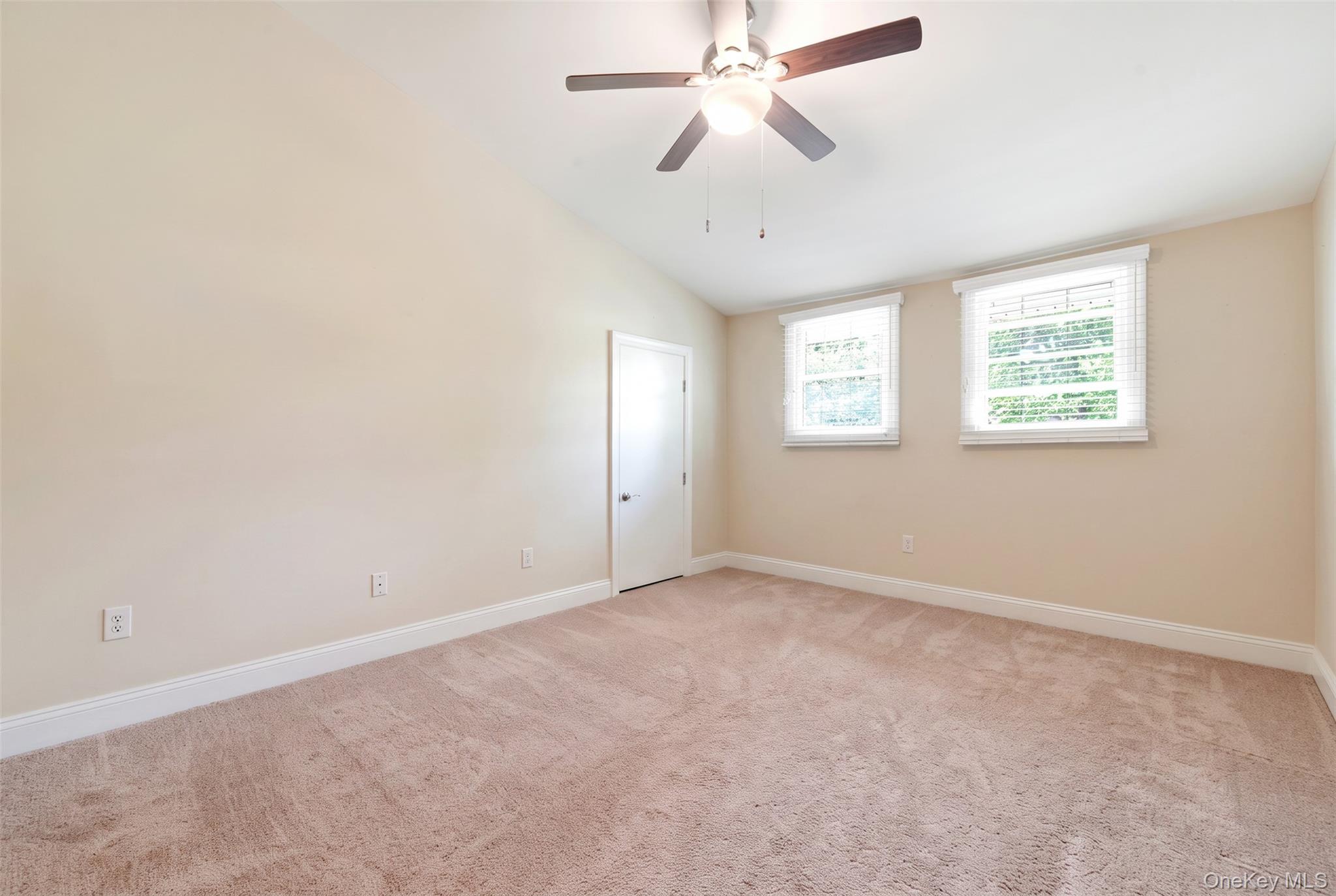 Single Family Potter Boulevard Suffolk County, NY 11718, MLS-1029408-37