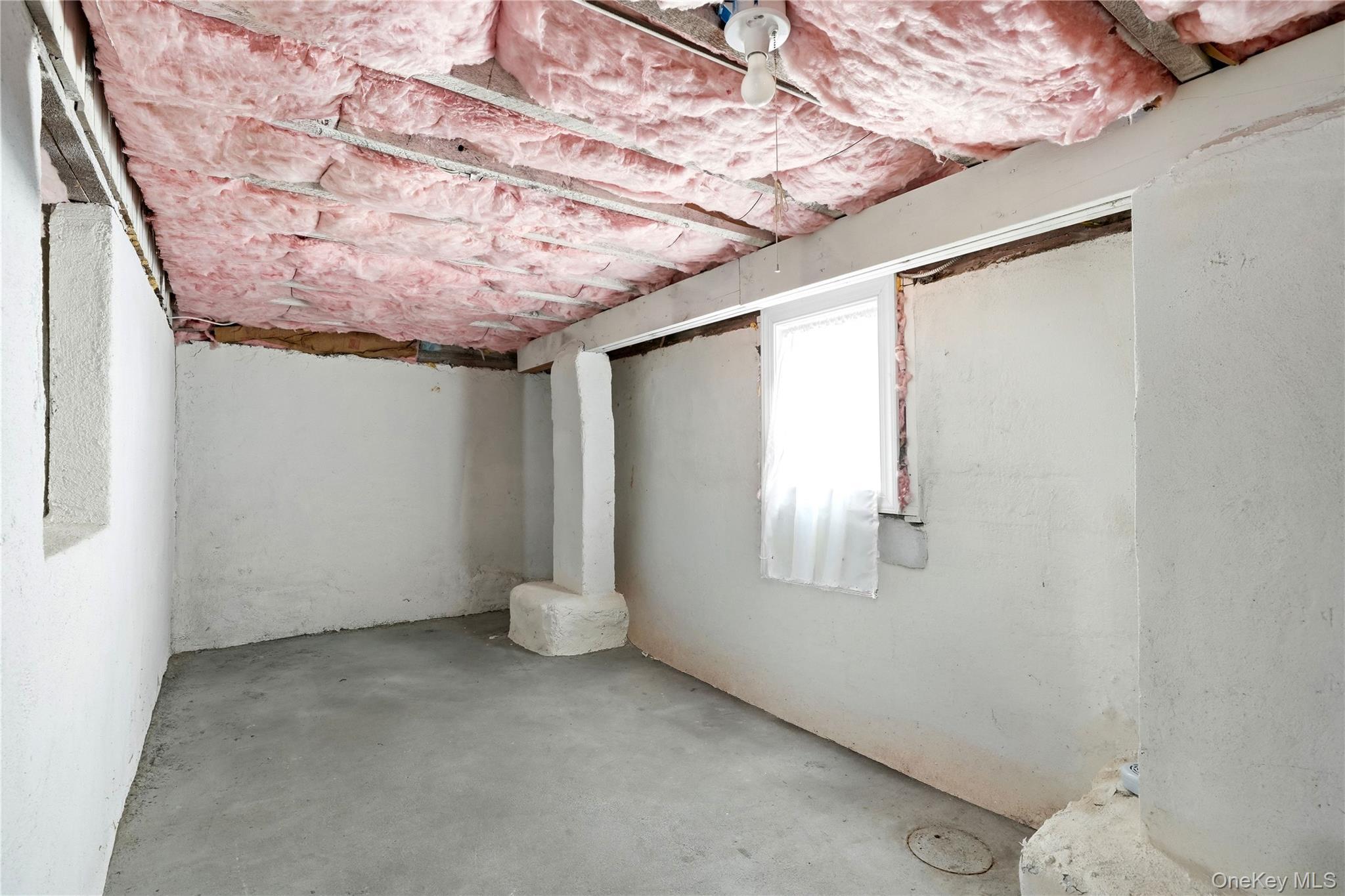Single Family Potter Boulevard Suffolk County, NY 11718, MLS-1029408-42