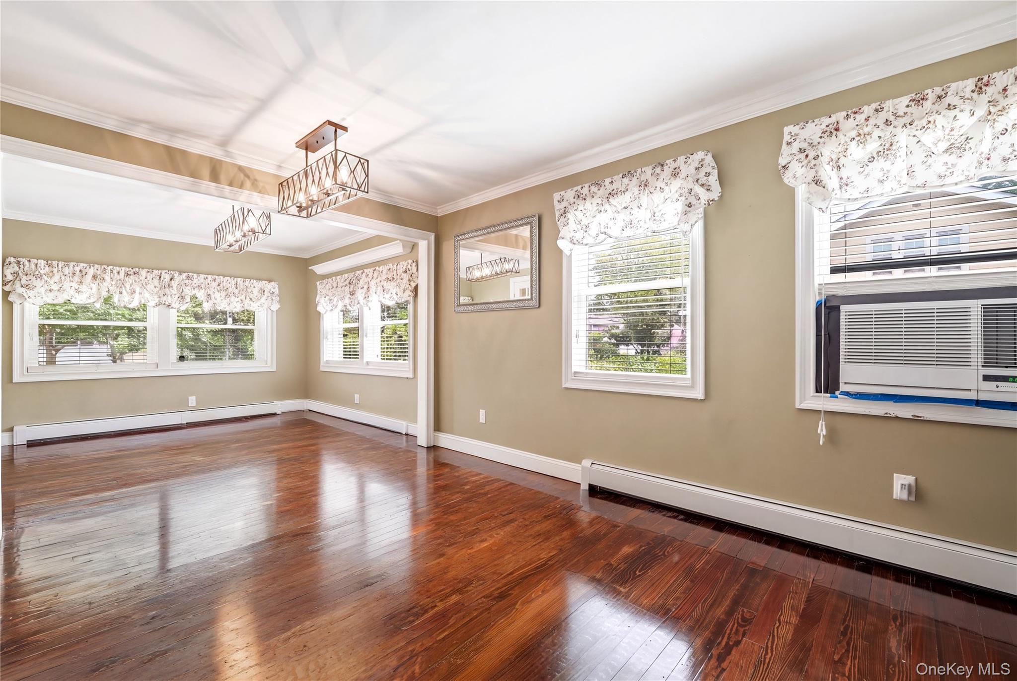 Single Family Potter Boulevard Suffolk County, NY 11718, MLS-1029408-9