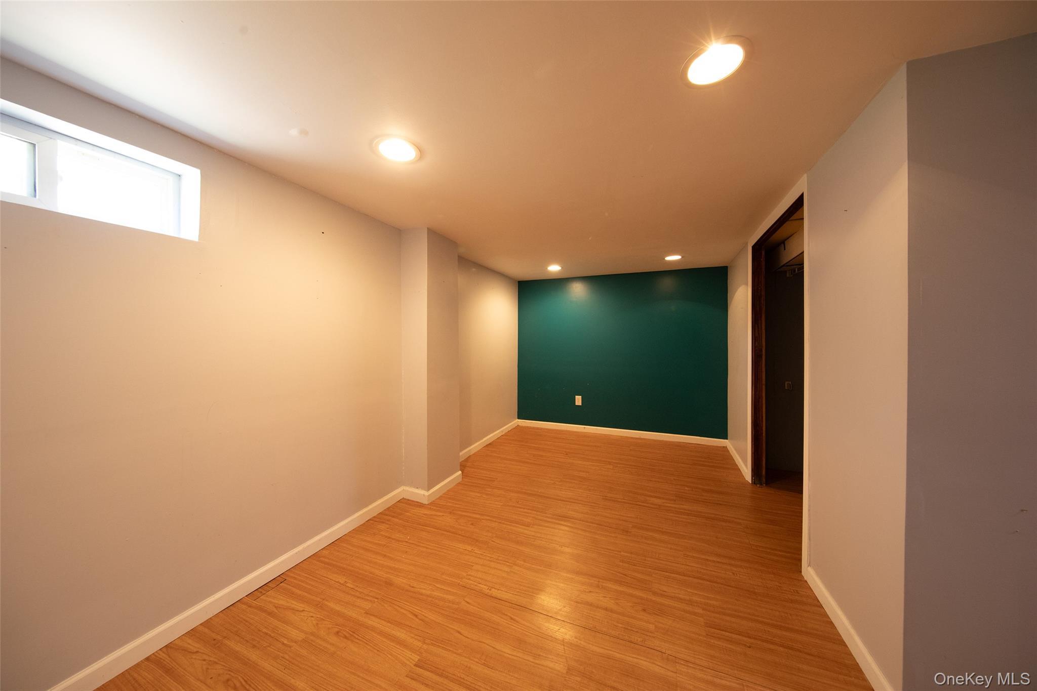 Single Family Harrison Avenue Nassau County, NY 11010, MLS-1029424-18
