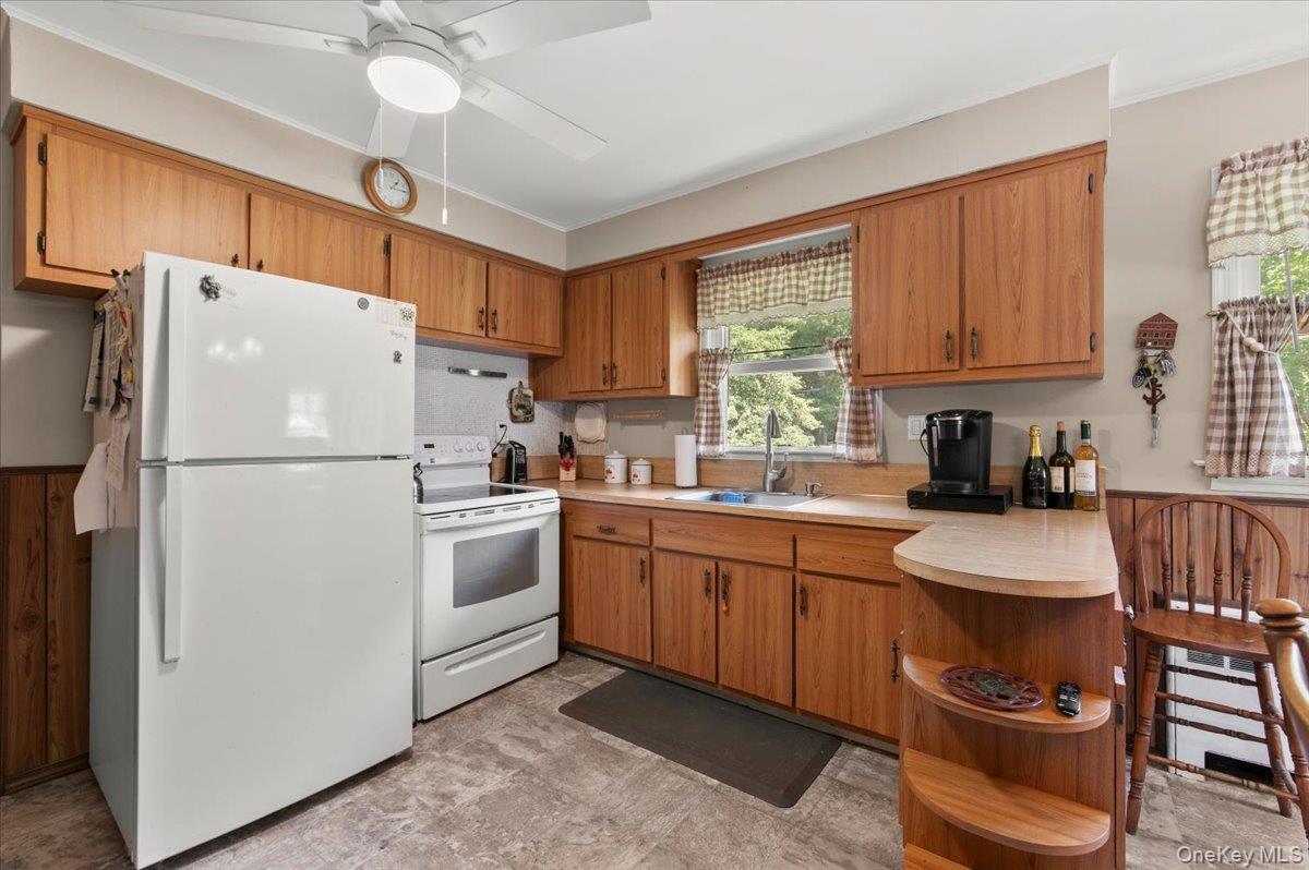 Single Family Lake Avenue Suffolk County, NY 11780, MLS-1029446-7