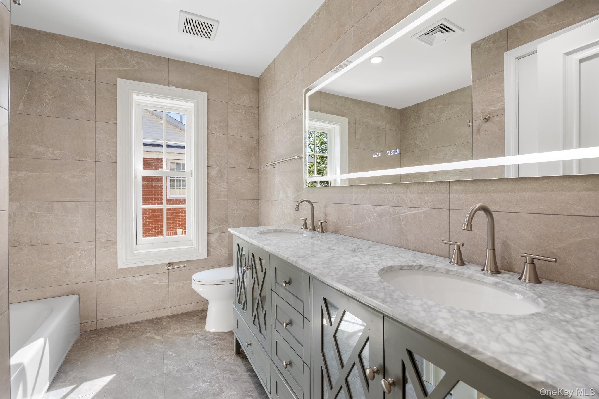 Single Family 38th Drive  Queens, NY 11363, MLS-1029460-38